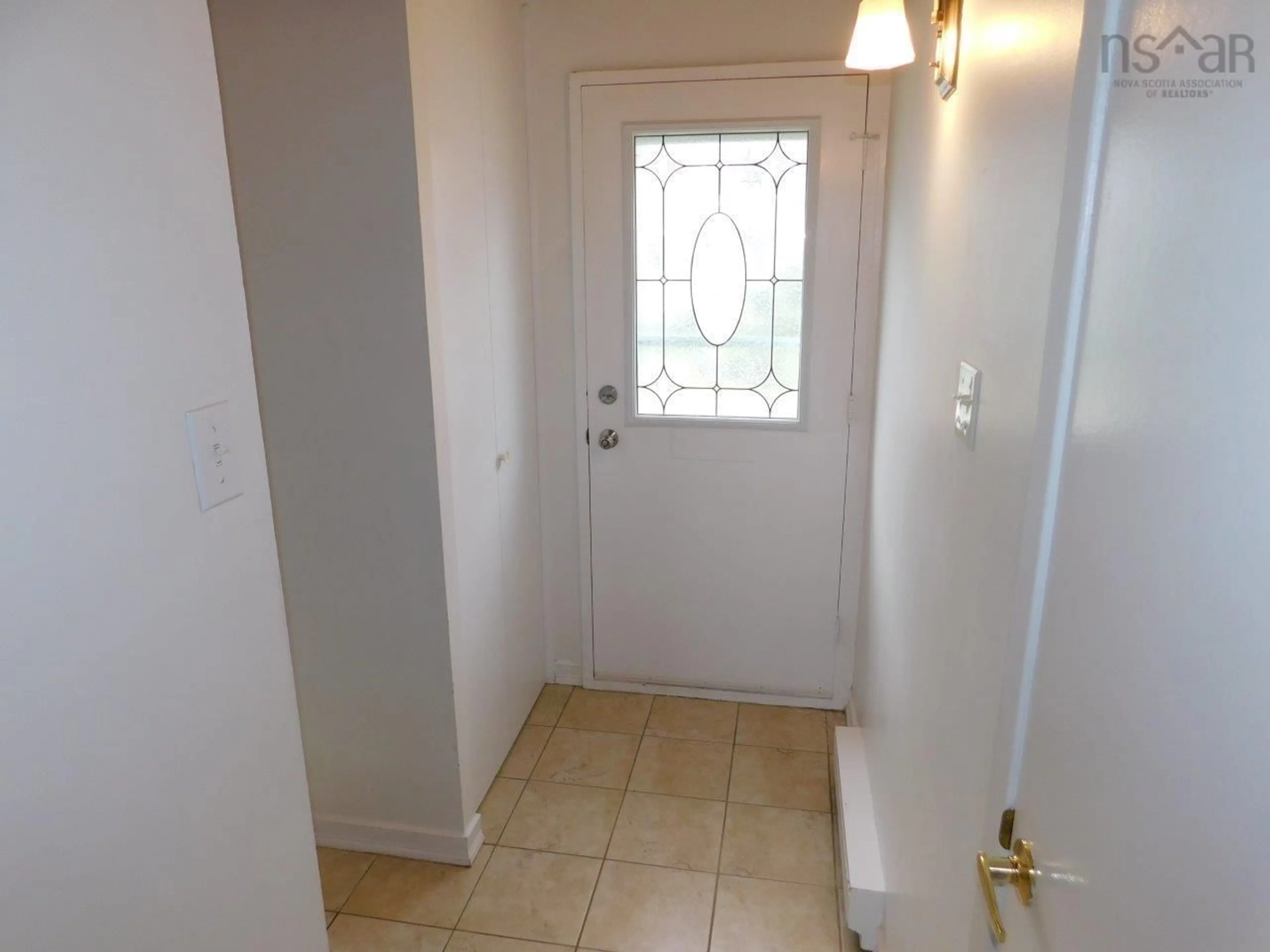 Indoor entryway for 115 Bromley Rd, Cowie Hill Nova Scotia B3P 2L6