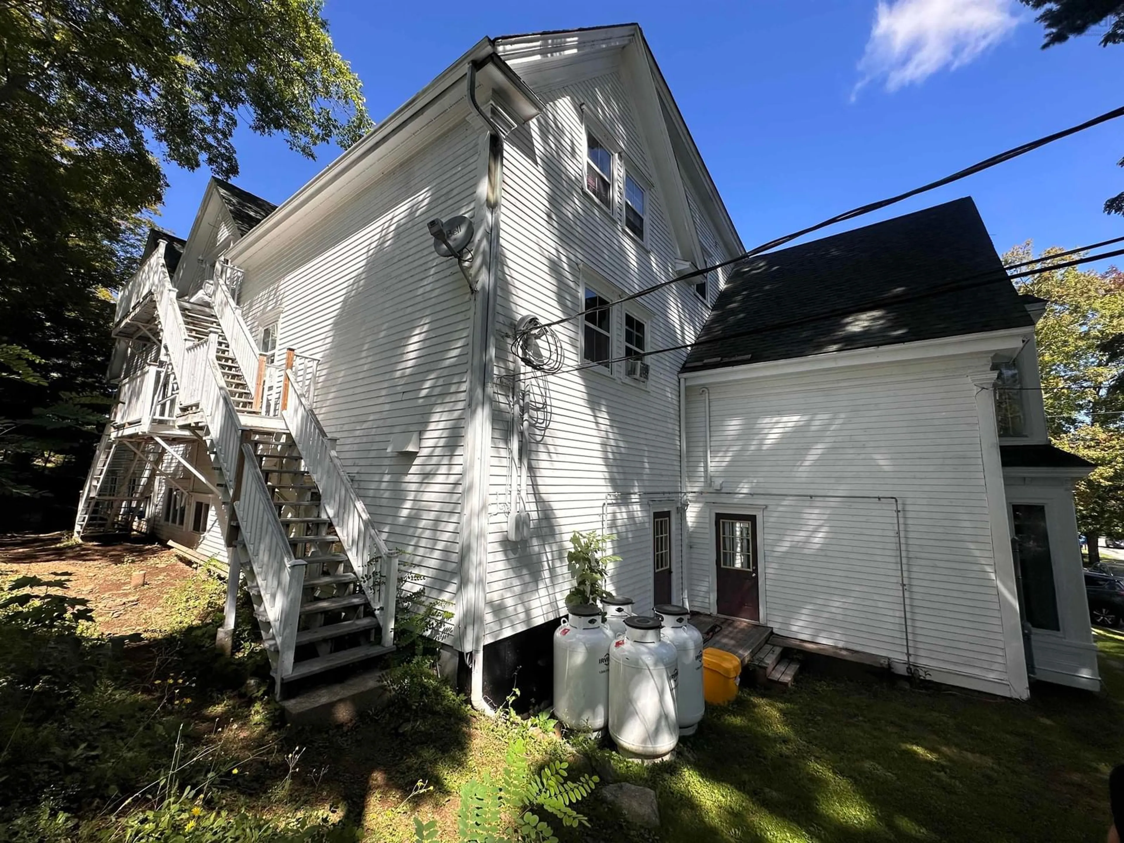 Unknown for 11 Churchill St, Bridgewater Nova Scotia B4V 1R8