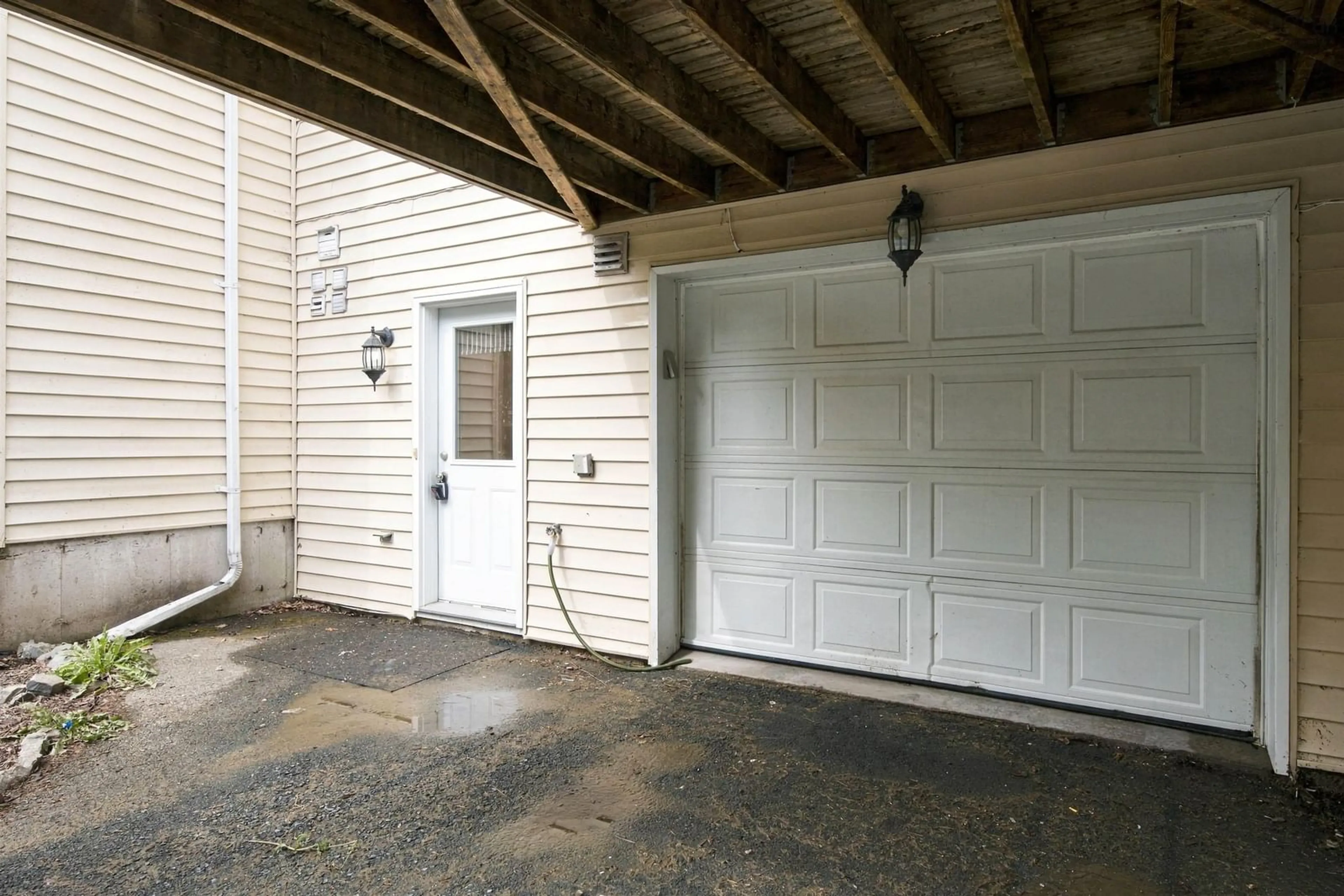 Indoor garage for 46 Southgate Dr, Bedford Nova Scotia B4A 4K8