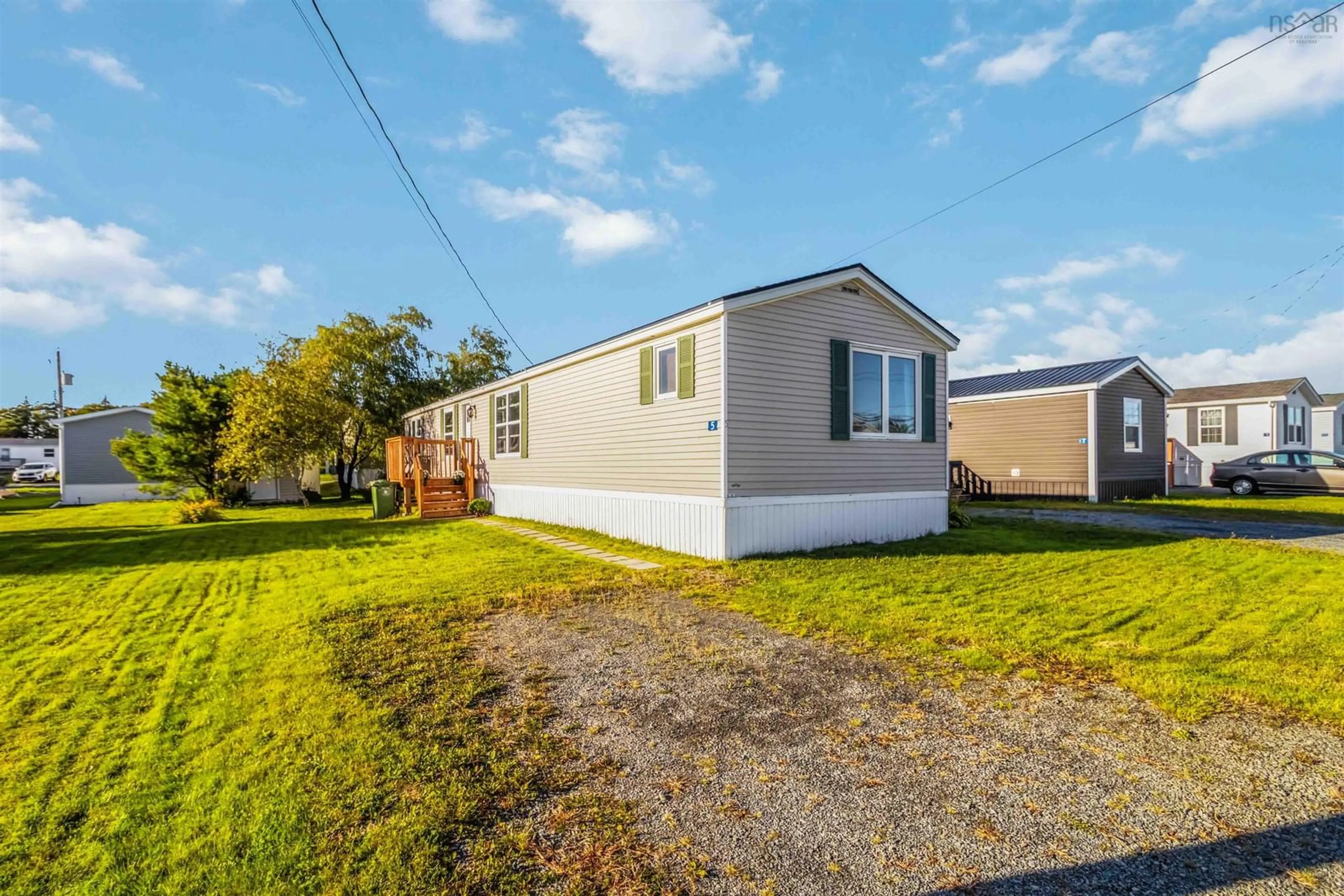 Unknown for 5 Owen Ave, Mount Uniacke Nova Scotia B0N 1Z0