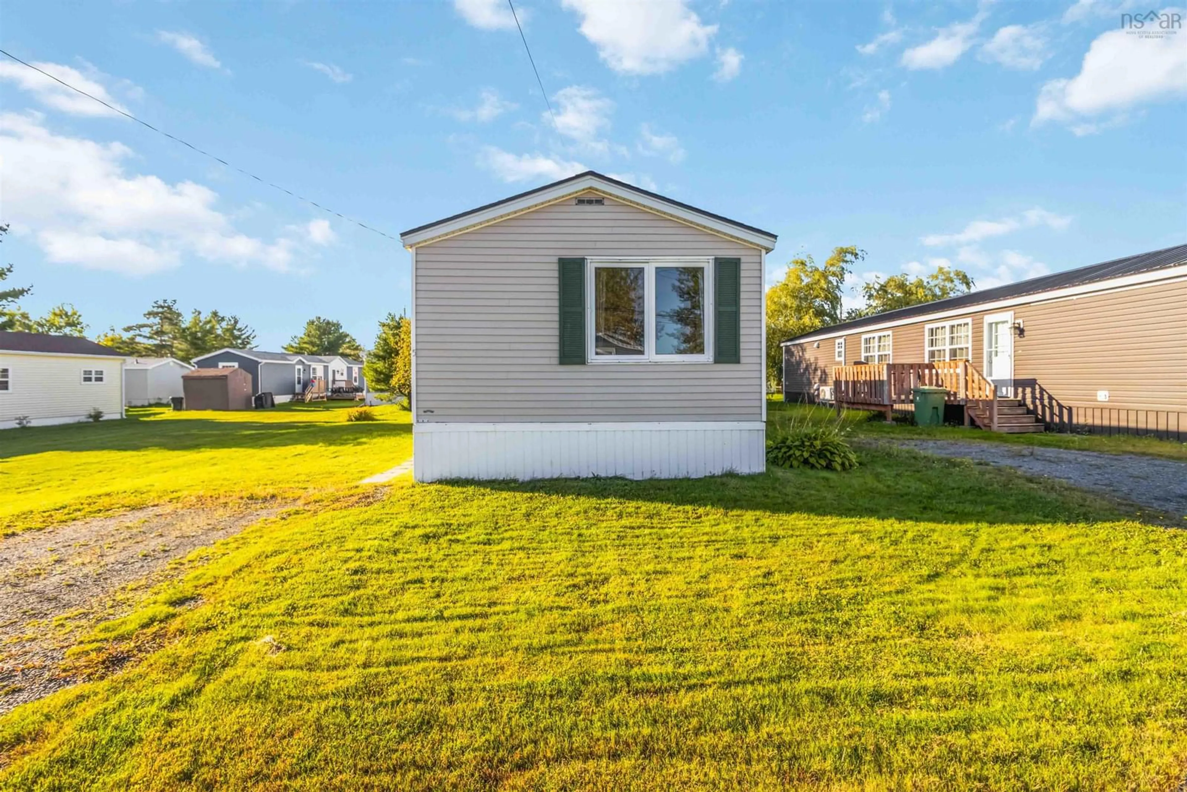 Home with vinyl exterior material, water/lake/river/ocean view for 5 Owen Ave, Mount Uniacke Nova Scotia B0N 1Z0