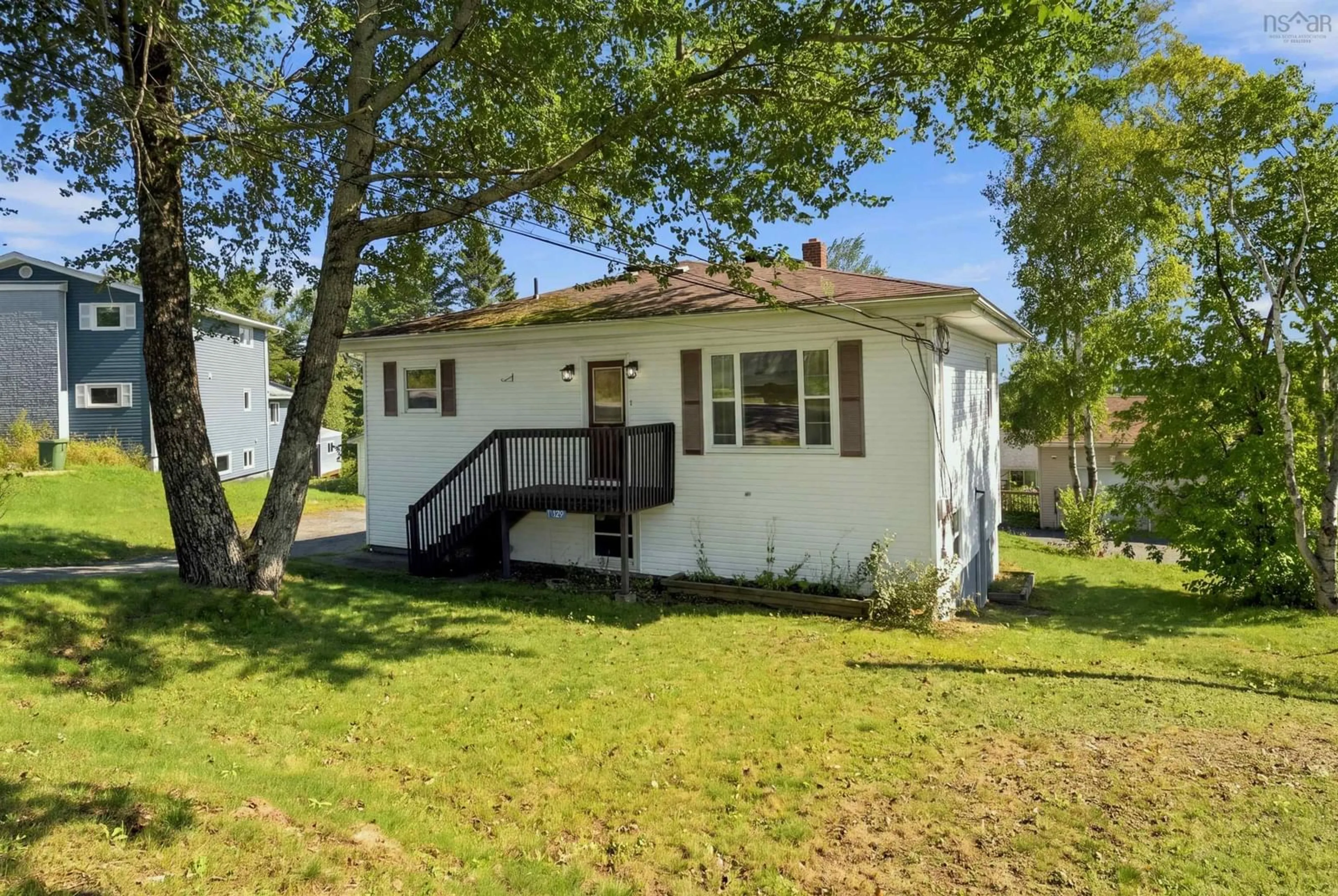 Unknown for 1329 Sackville Dr, Sackville Nova Scotia B4E 3A7