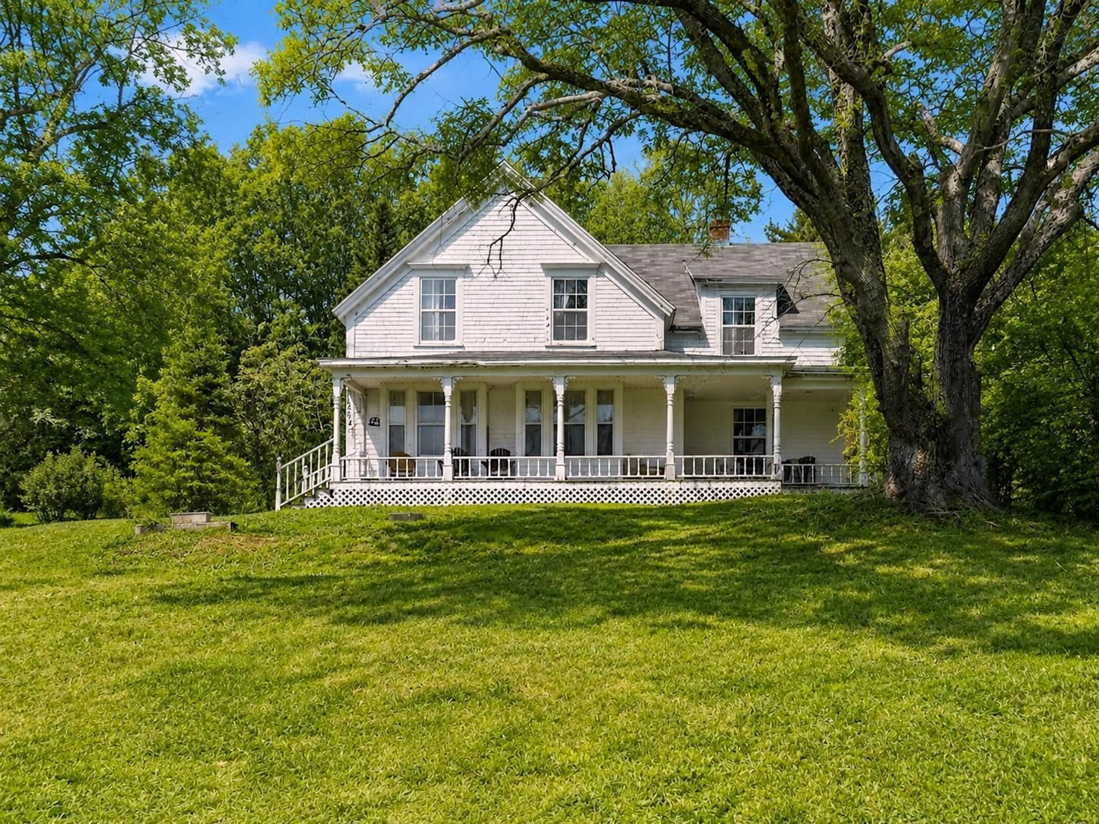 A pic from outside/outdoor area/front of a property/back of a property/a pic from drone, street for 2145 Marble Mountain Rd, West Bay Nova Scotia B0E 3K0