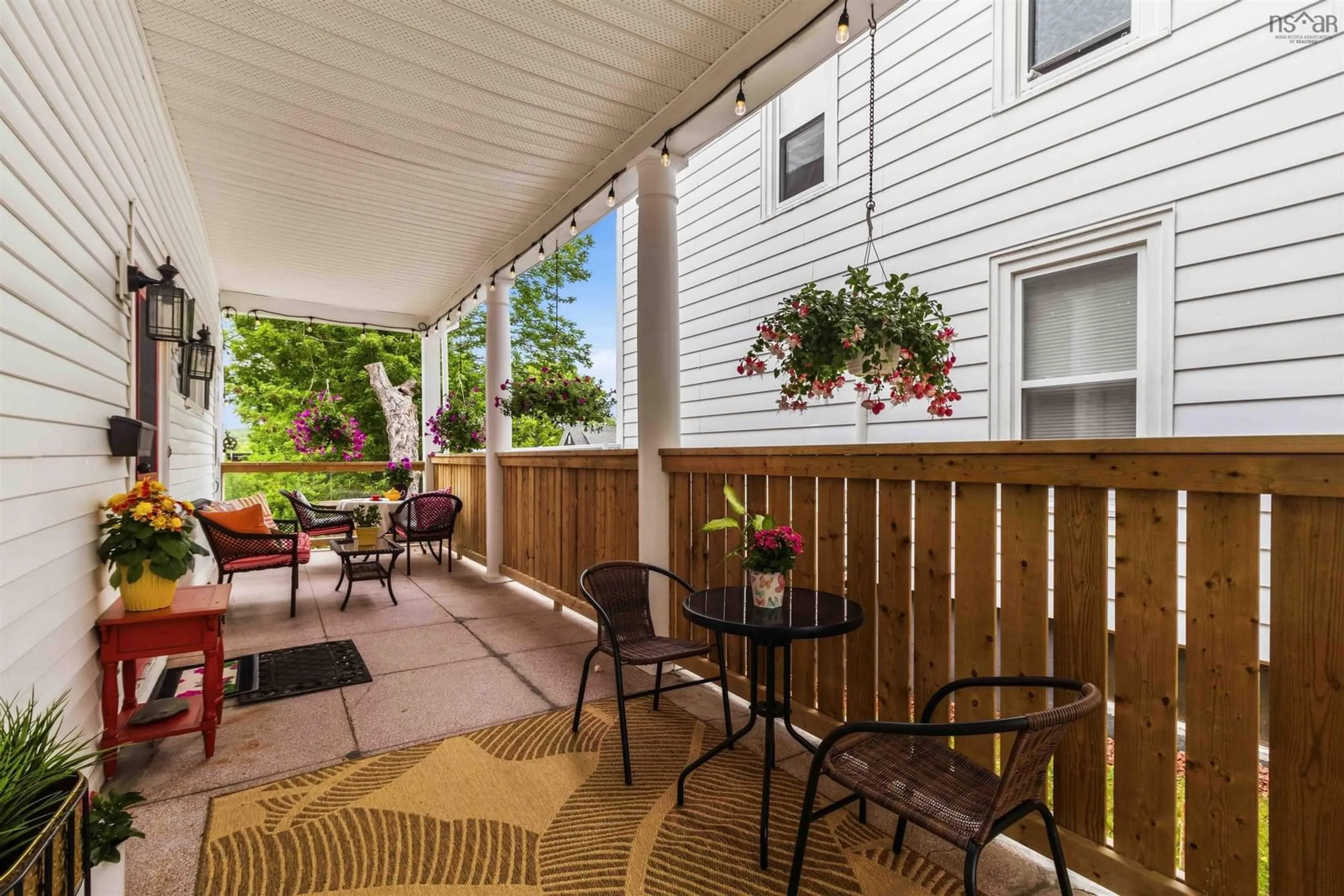 Patio, street for 24 Queen St, Bridgewater Nova Scotia B4V 1P1