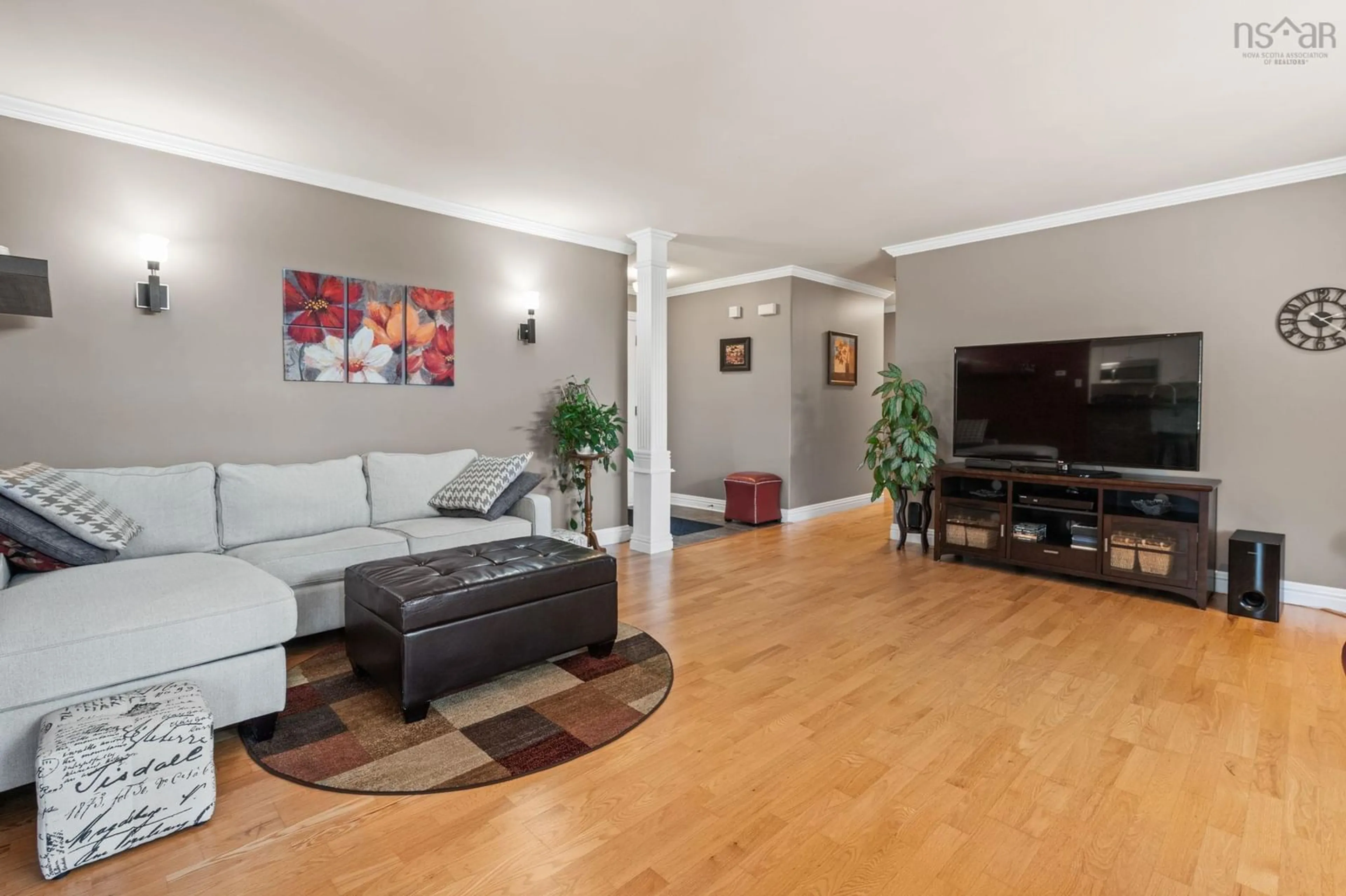 Living room with furniture, wood/laminate floor for 58 Longard Dr, Timberlea Nova Scotia B3T 2E1