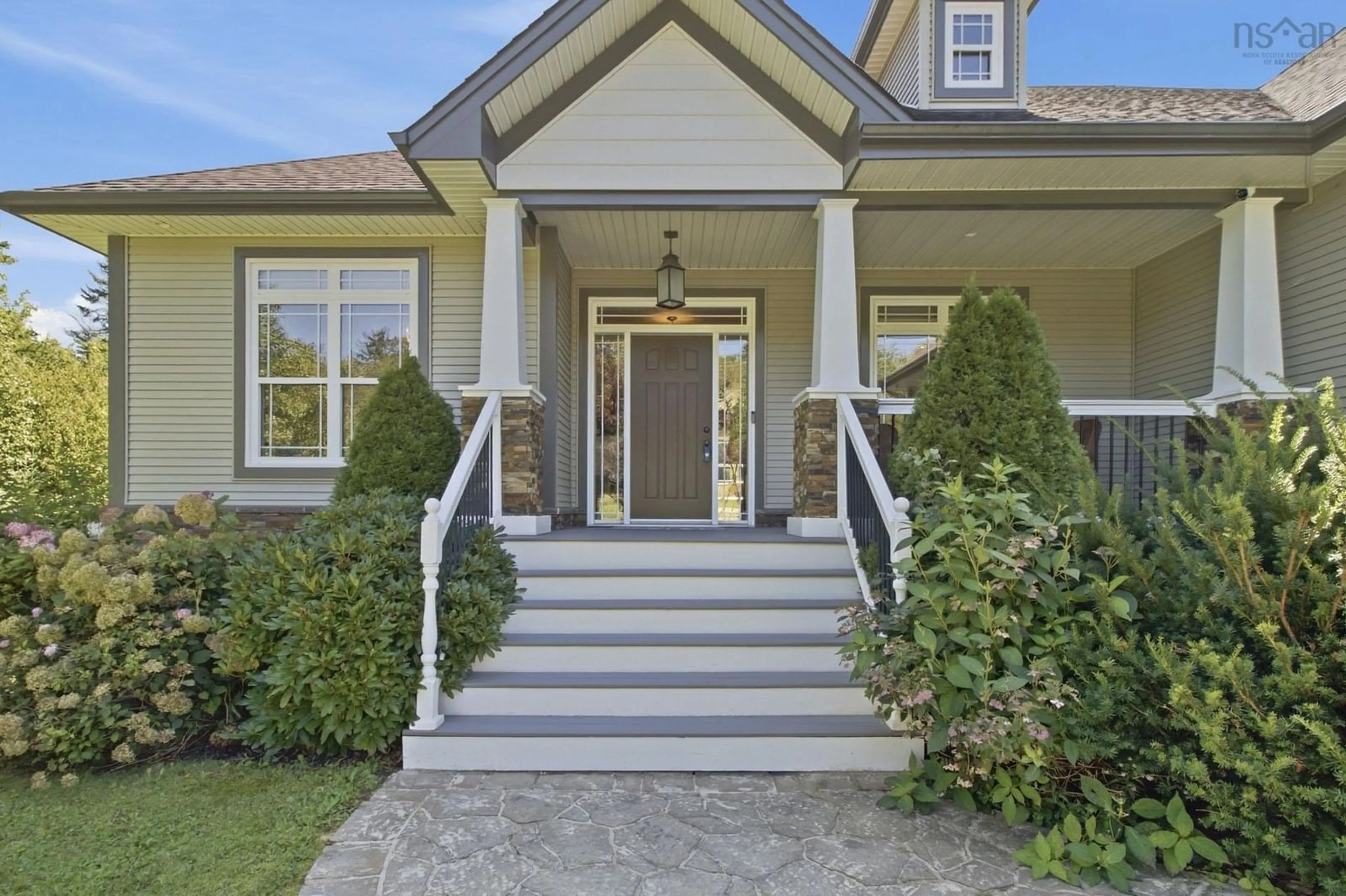 Home with vinyl exterior material, street for 130 Dunsmore Dr, Fall River Nova Scotia B2T 0J8