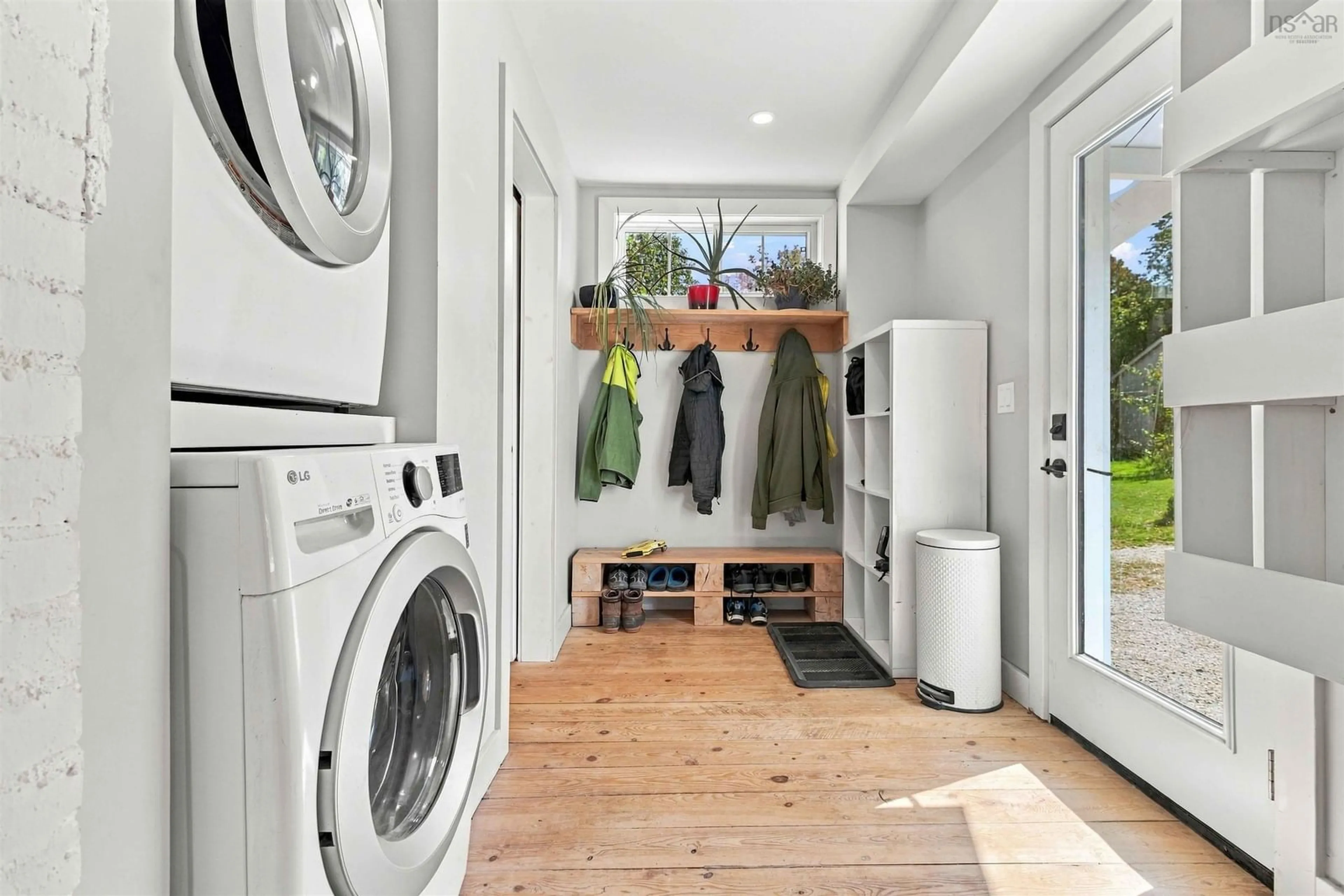 Laundry room for 159 Woodstock Rd, Clearland Nova Scotia B0J 2E0