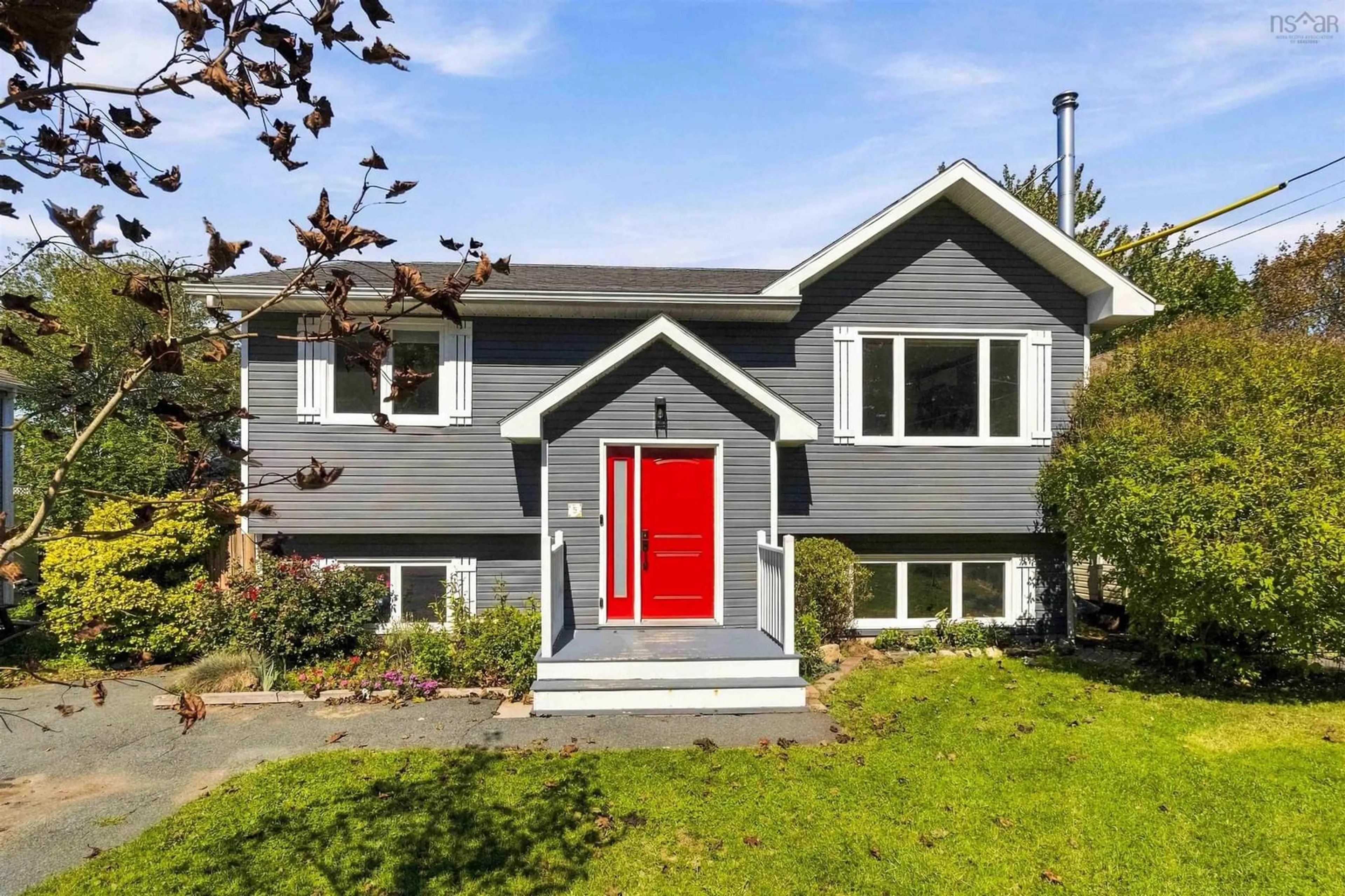Home with vinyl exterior material, street for 5 Marriott St, Halifax Regional Municipality Nova Scotia B3N 1V2