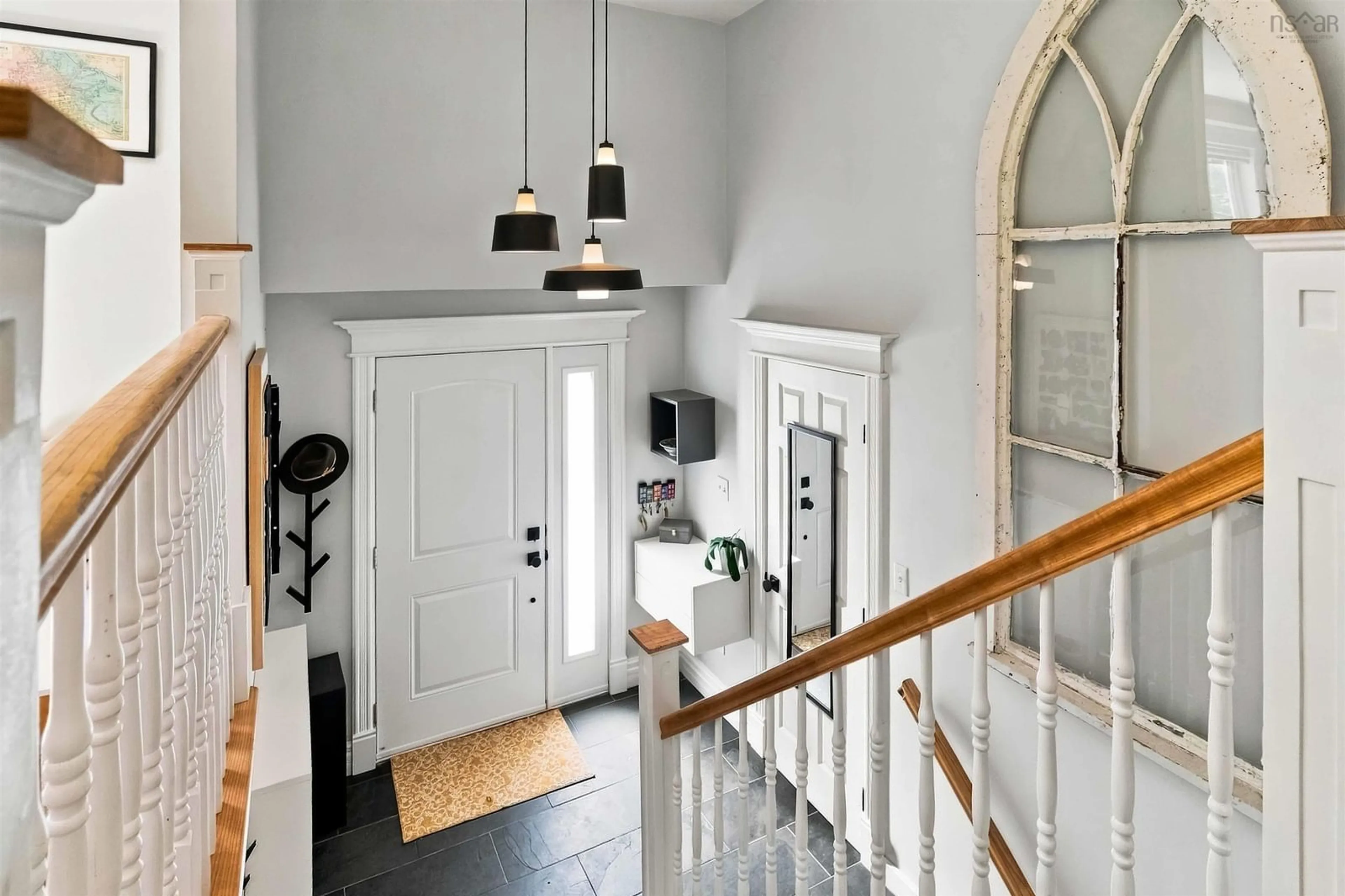 Indoor entryway for 5 Marriott St, Halifax Regional Municipality Nova Scotia B3N 1V2
