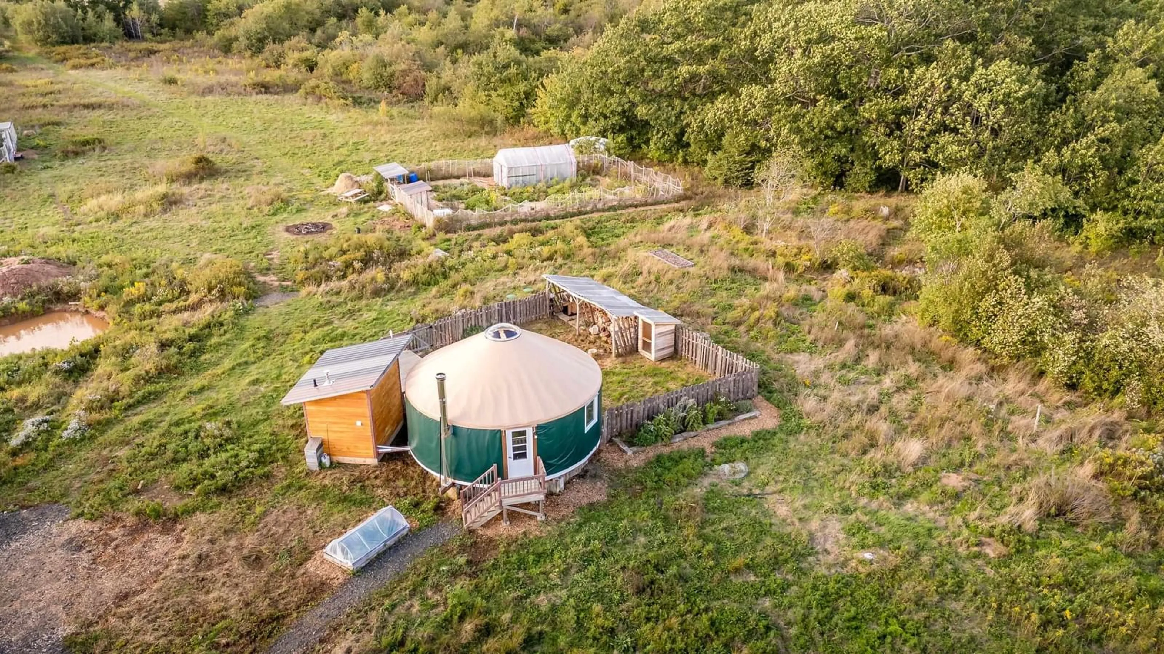 A pic from outside/outdoor area/front of a property/back of a property/a pic from drone, unknown for 8113 Highway 1, Upper Granville Nova Scotia B0S 1A0