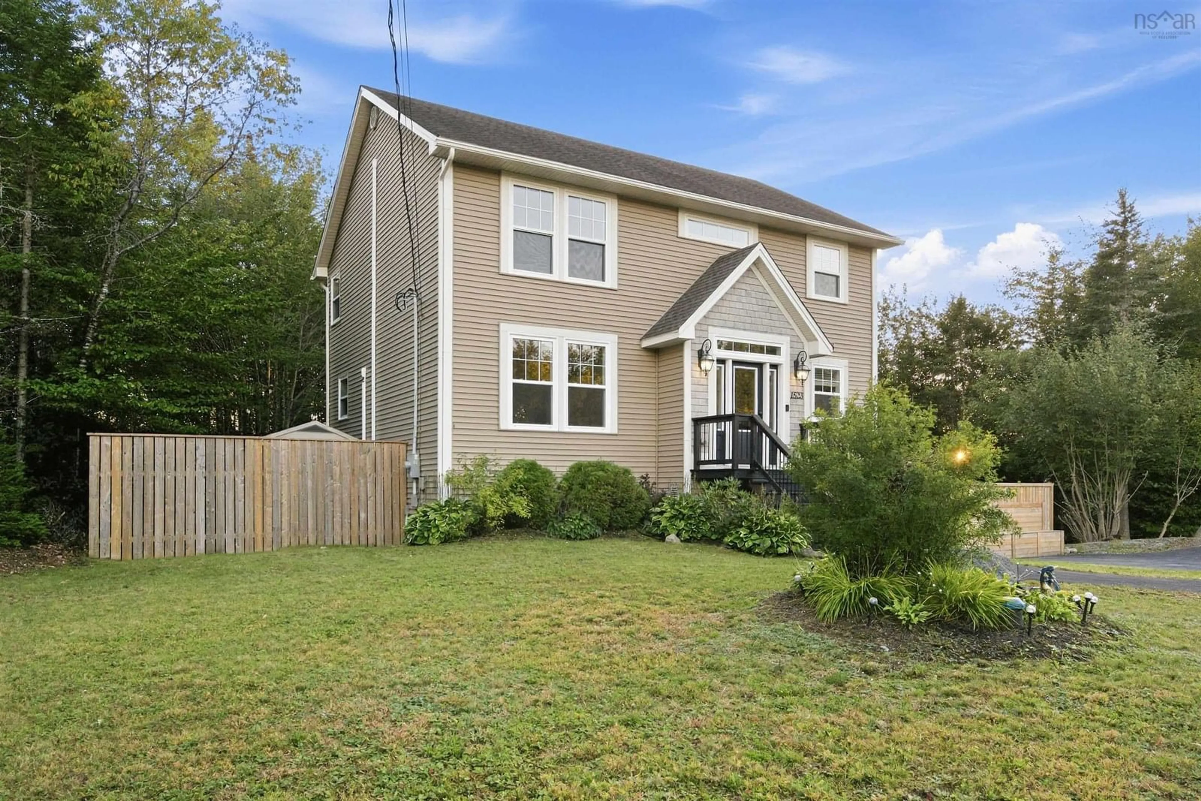 Home with vinyl exterior material, street for 1523 White Hills Run, Hammonds Plains Nova Scotia B4B 1W1