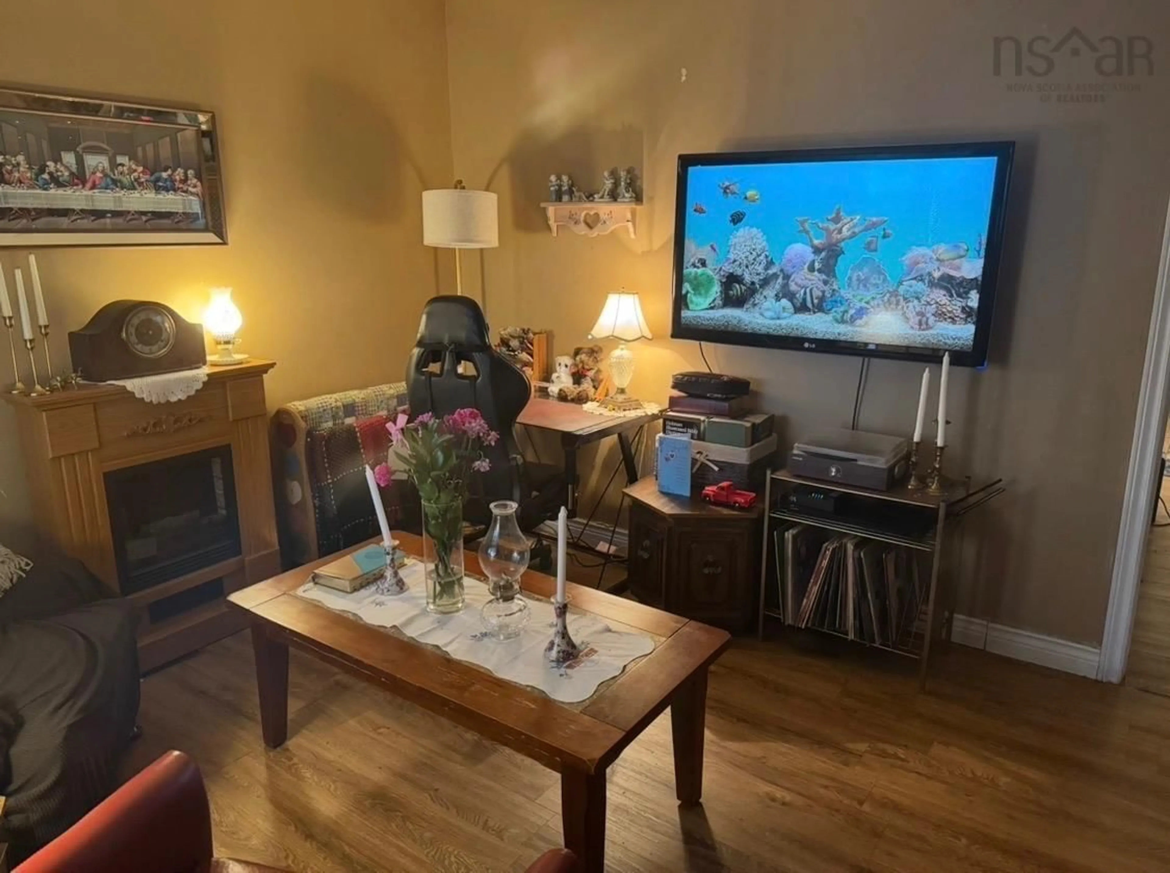 A pic of a room for 25 Primrose St, Dartmouth Nova Scotia B3A 4C4