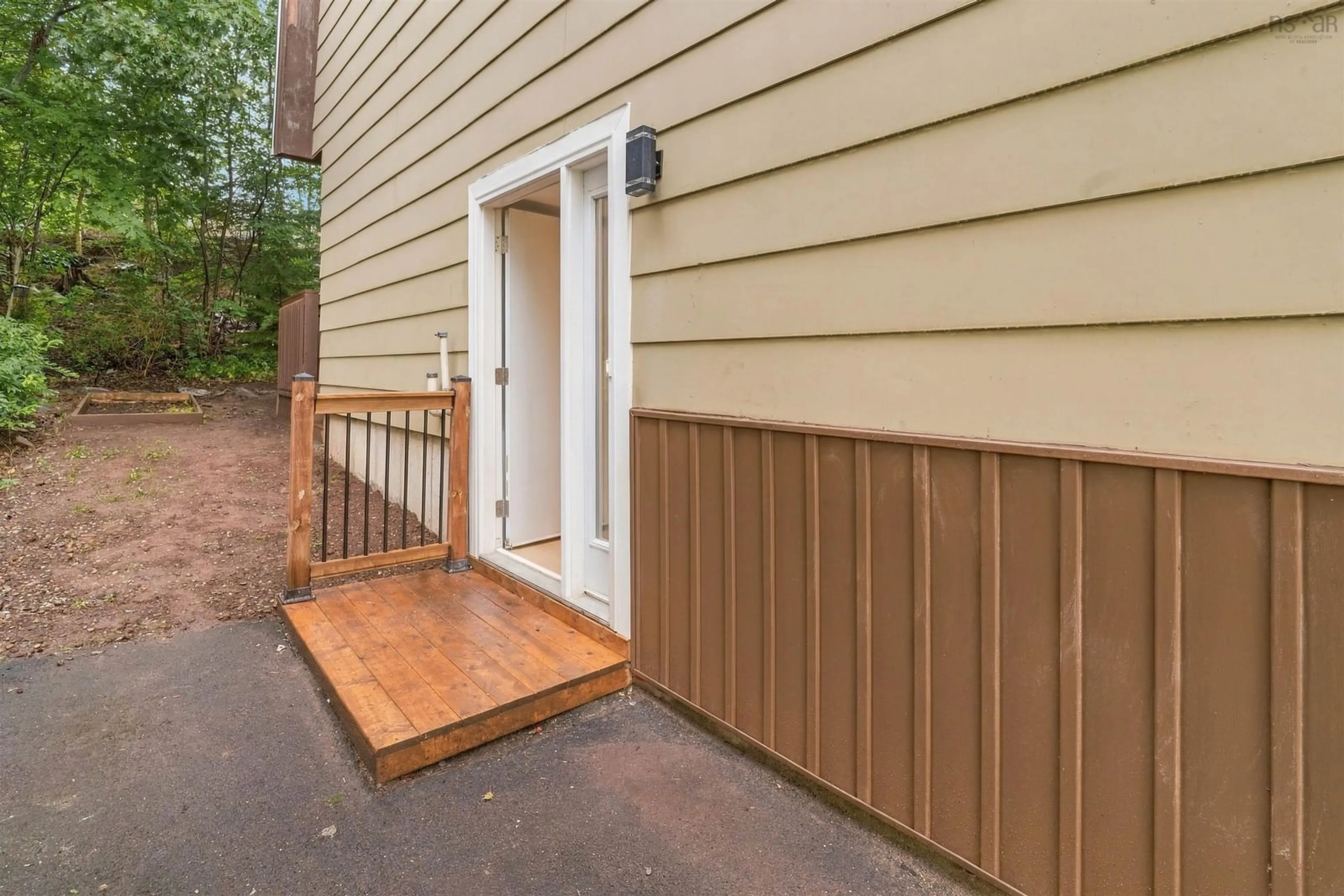 Patio, street for 23 Panorama Lane, Bedford Nova Scotia B4A 1P3