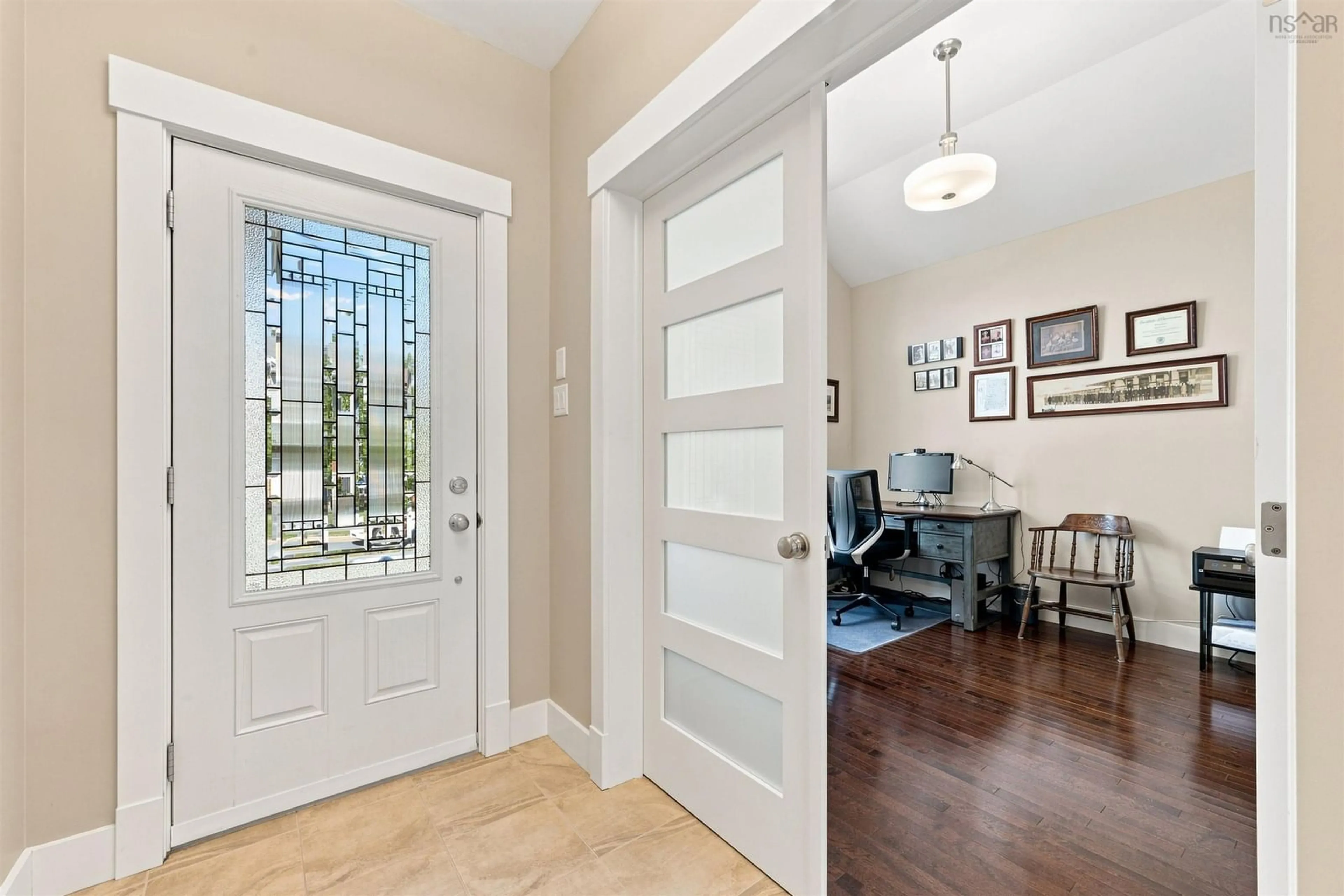 Indoor entryway for 30 Krause Crt, Dartmouth Nova Scotia B2W 0K9