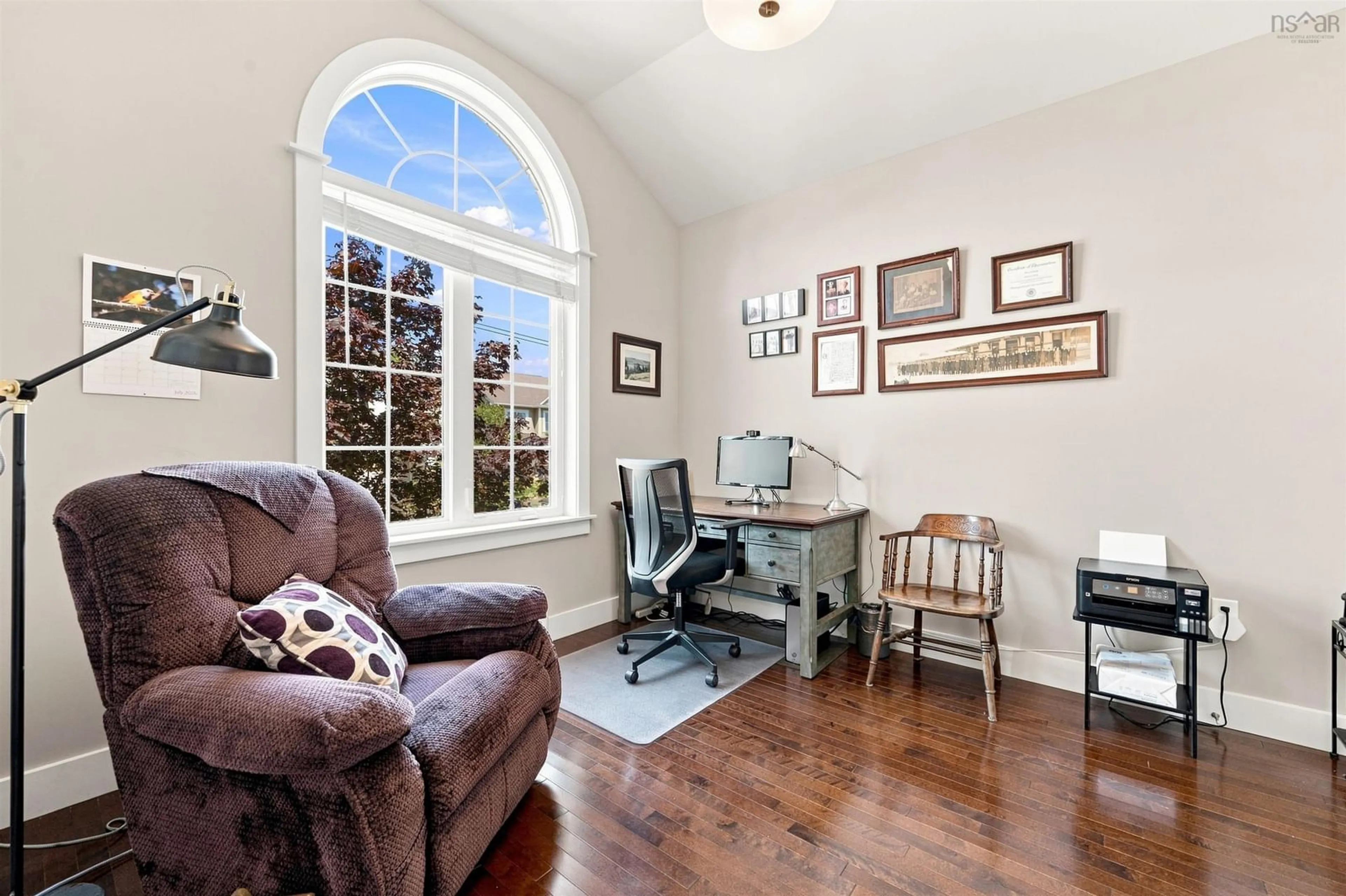 A pic of a room for 30 Krause Crt, Dartmouth Nova Scotia B2W 0K9