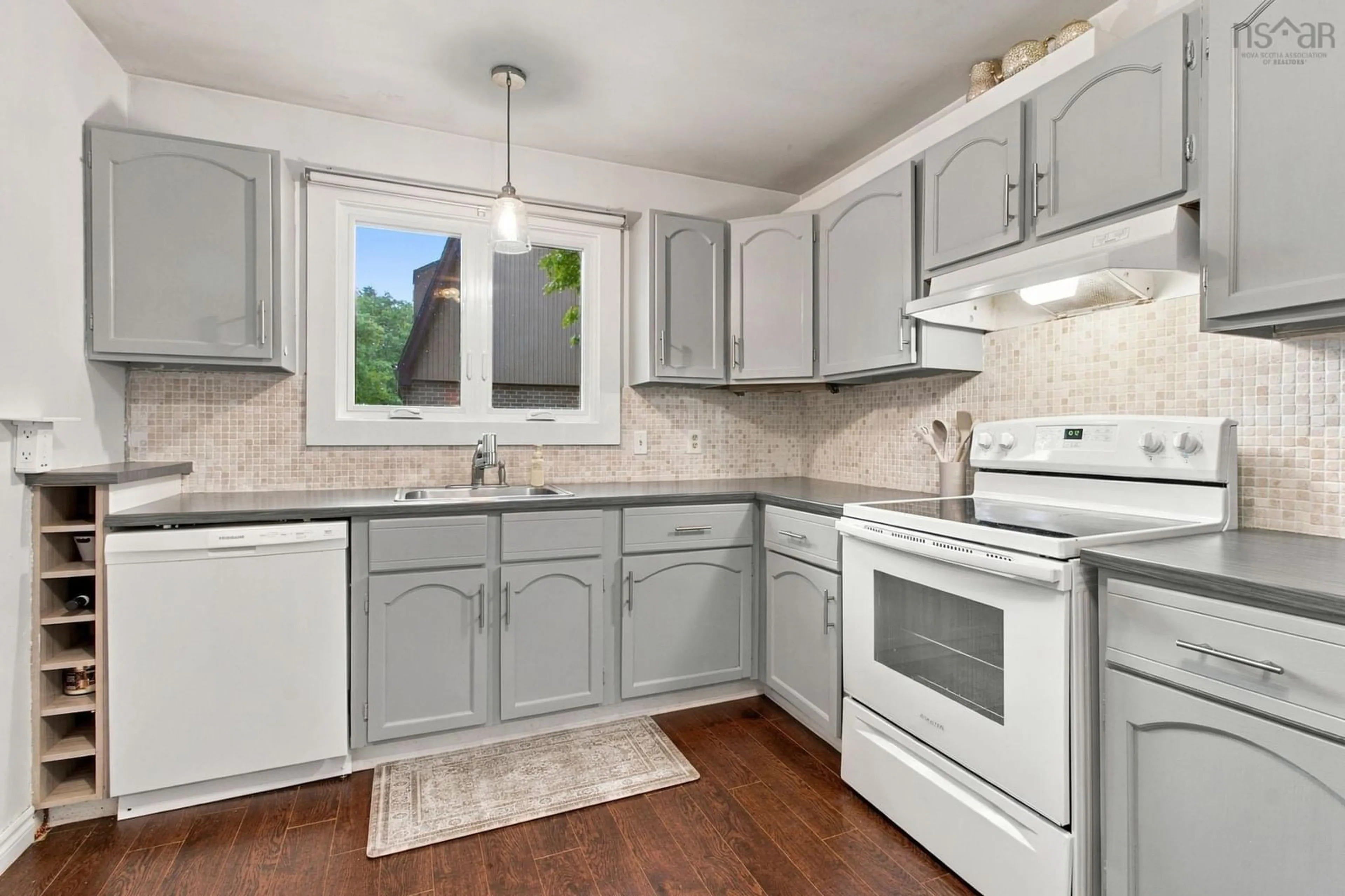 Standard kitchen, unknown for 14 Hanover Crt, Clayton Park Nova Scotia B3M 3K6