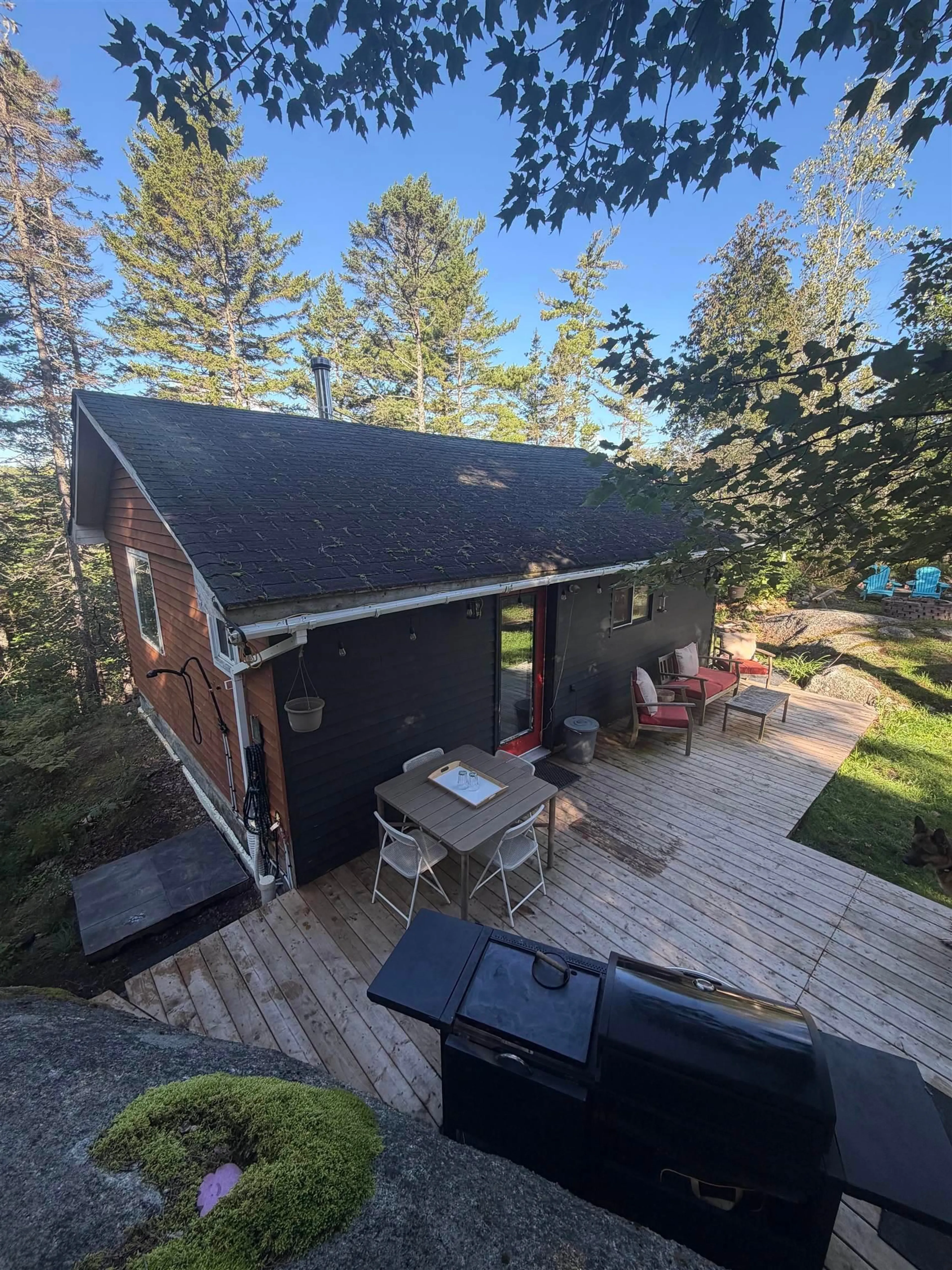 A pic from outside/outdoor area/front of a property/back of a property/a pic from drone, unknown for 996 Armstrong Lake East Rd, Vaughan Nova Scotia B0N 2T0