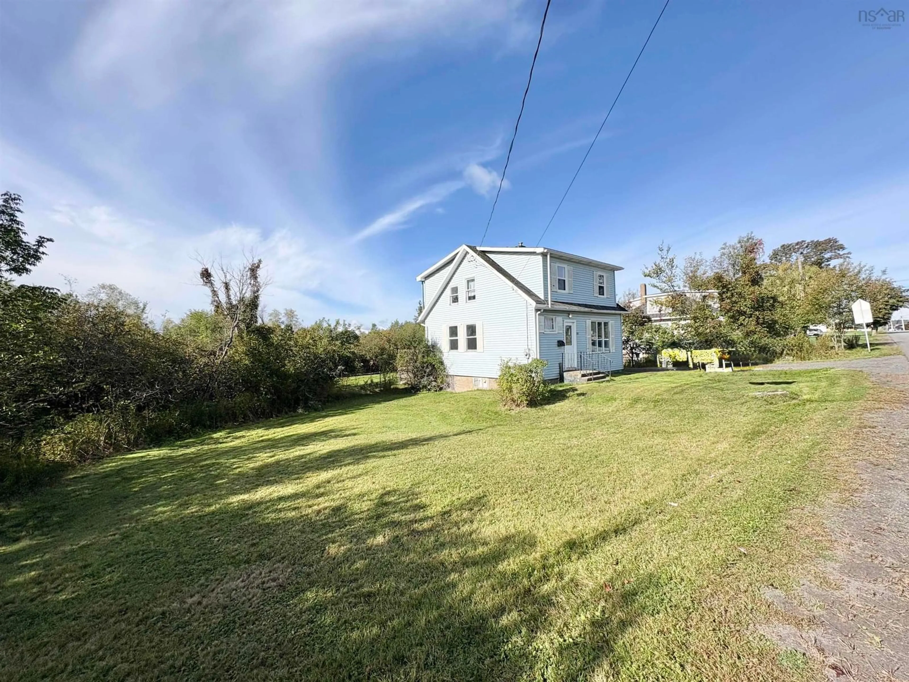 A pic from outside/outdoor area/front of a property/back of a property/a pic from drone, unknown for 295 Park St, New Glasgow Nova Scotia B2H 5B7