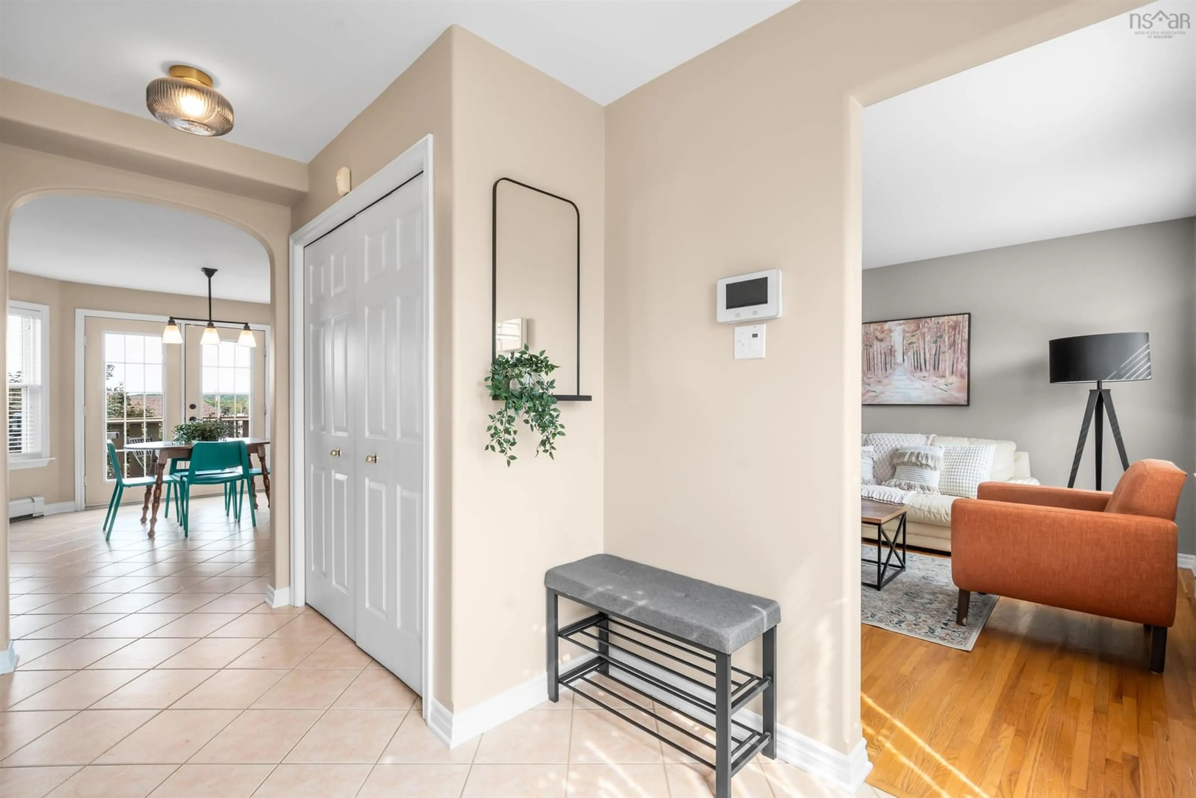 Indoor entryway for 26 Princeton Lane, Dartmouth Nova Scotia B2W 6K4