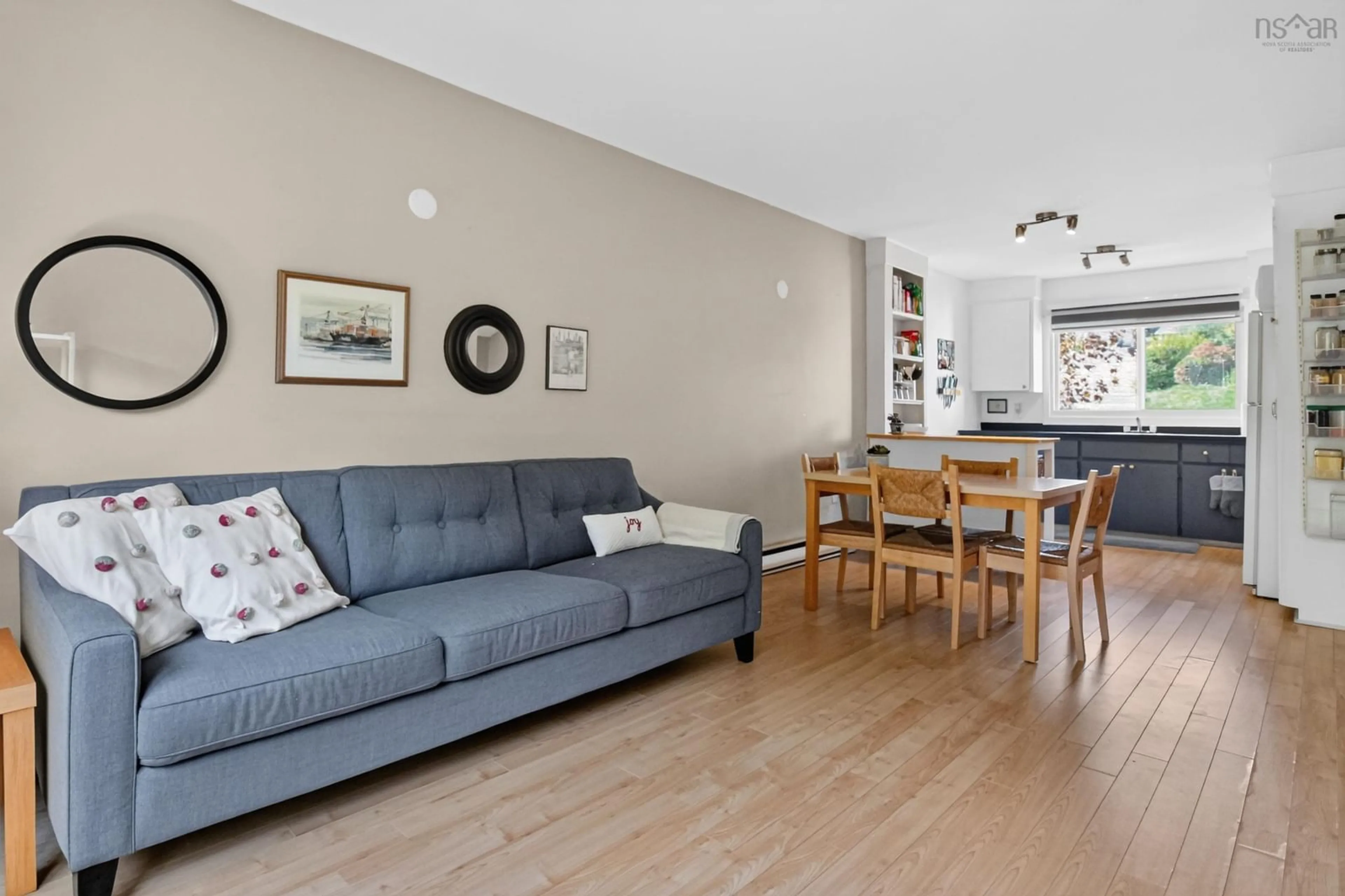 Living room with furniture, wood/laminate floor for 37 Clearview St, Halifax Nova Scotia B3R 1N7
