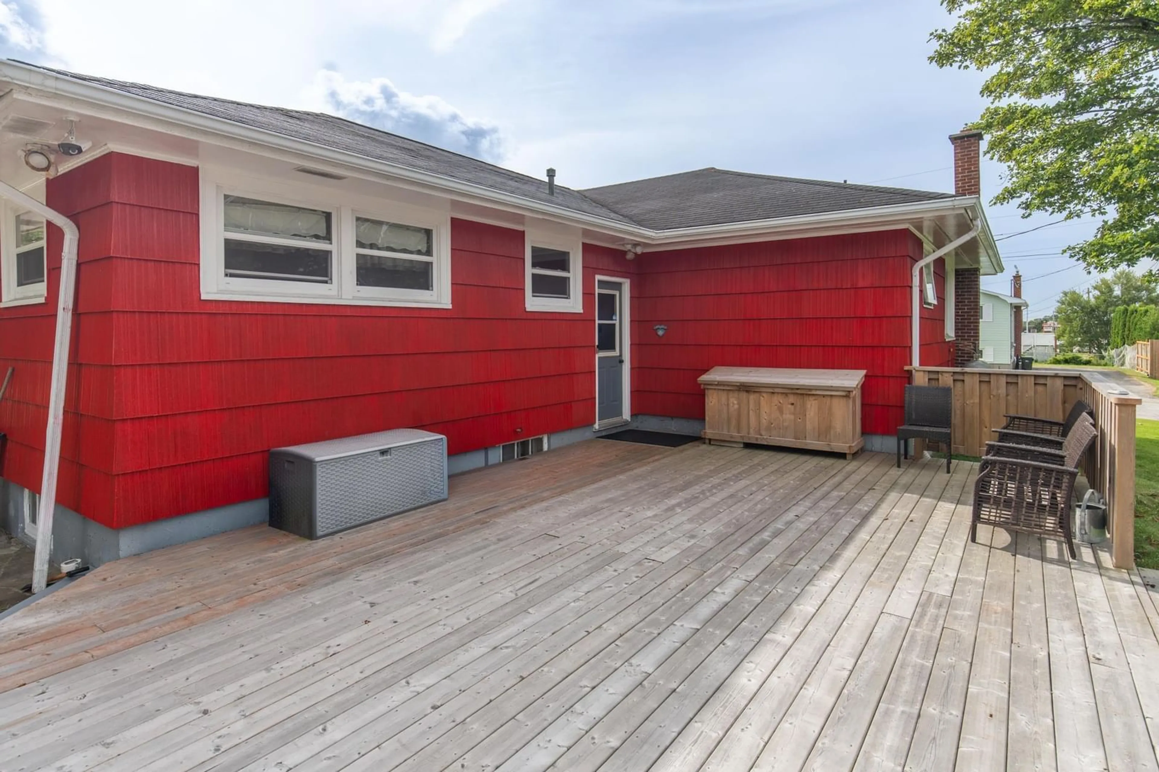 Unknown for 306 Pleasant St, Yarmouth Nova Scotia B5A 2K8