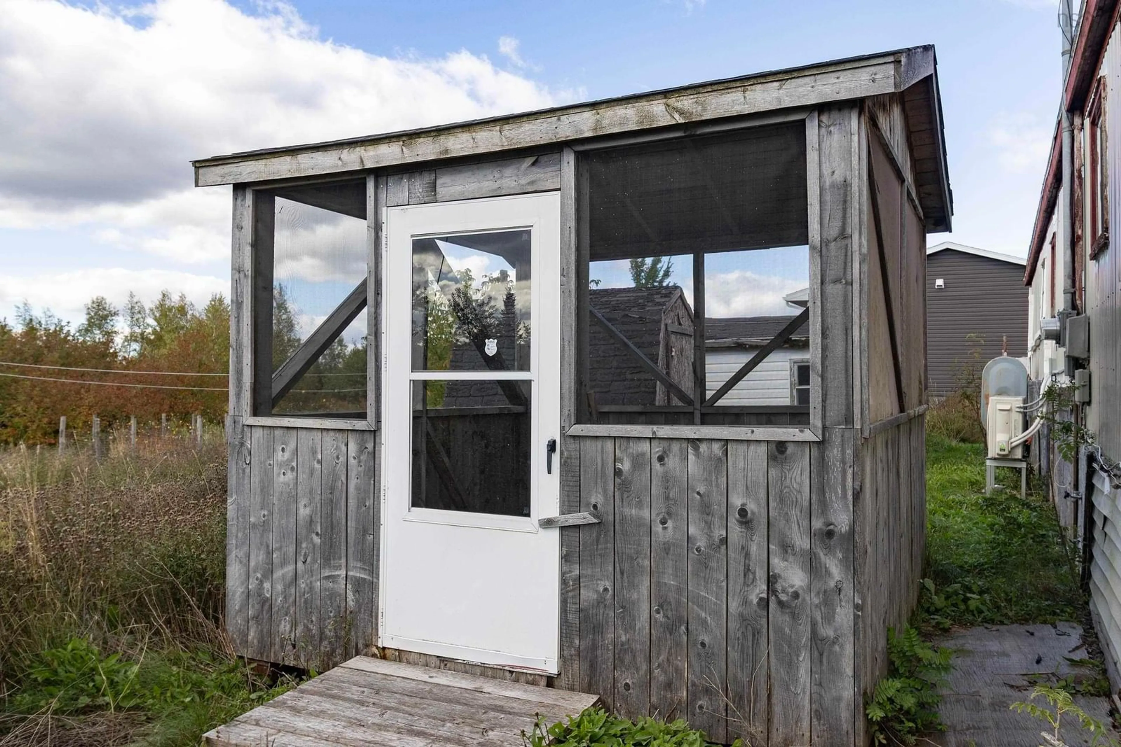 Shed for 21 Harrison Ave, Springhill Nova Scotia B0M 1X0