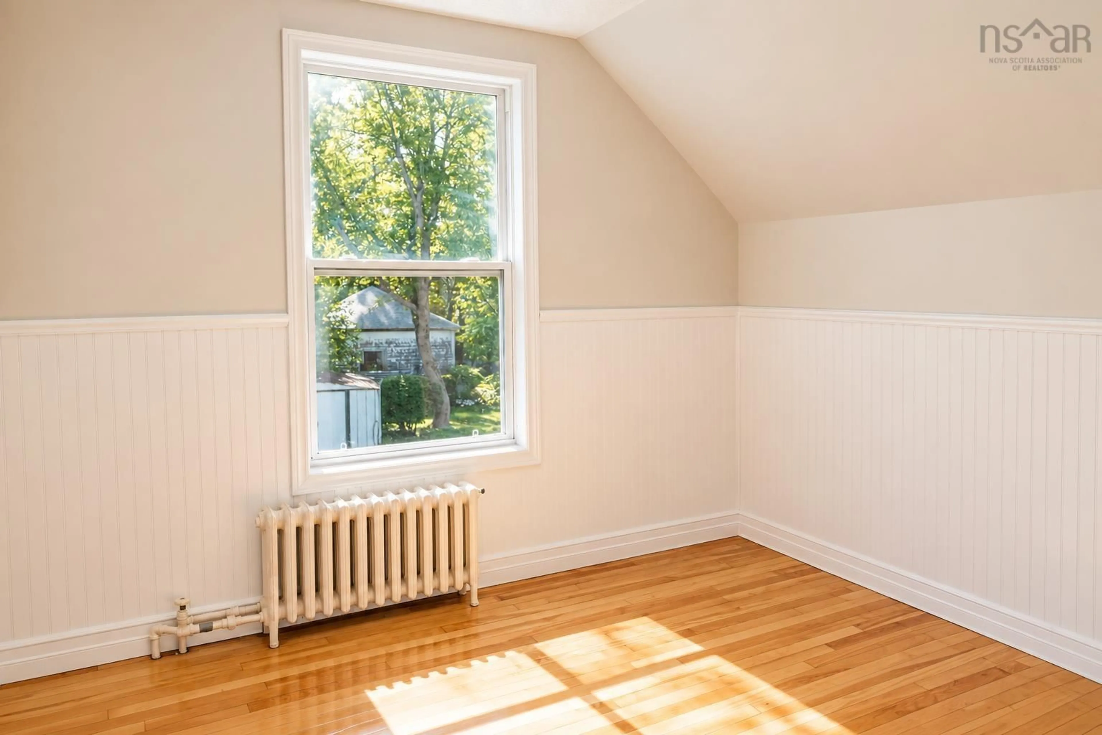 A pic of a room for 108 Cottage Rd, Sydney Nova Scotia B1P 2E1