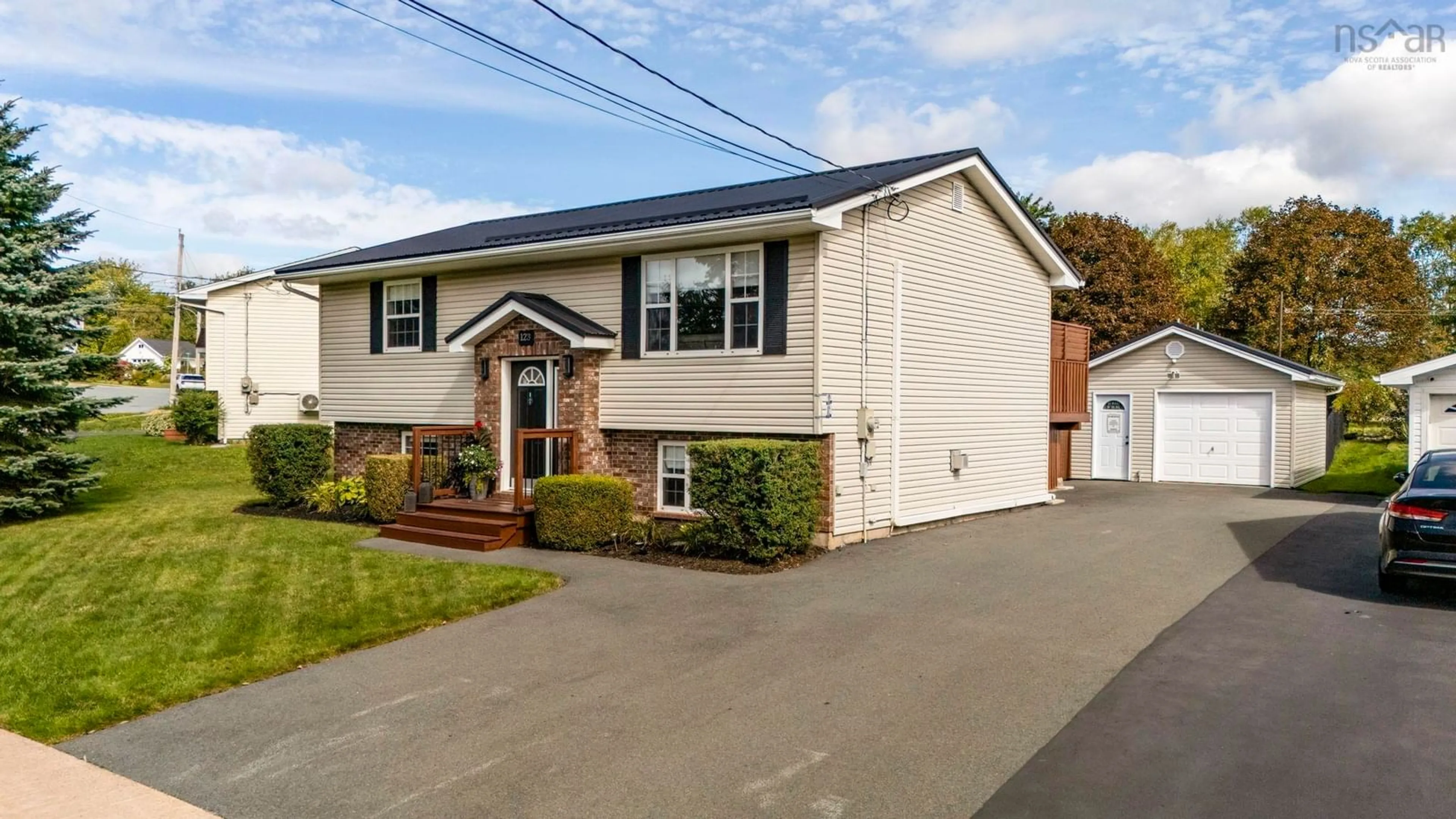 Home with vinyl exterior material, street for 123 Lancaster Drive, Dartmouth Nova Scotia B3A 4Y1