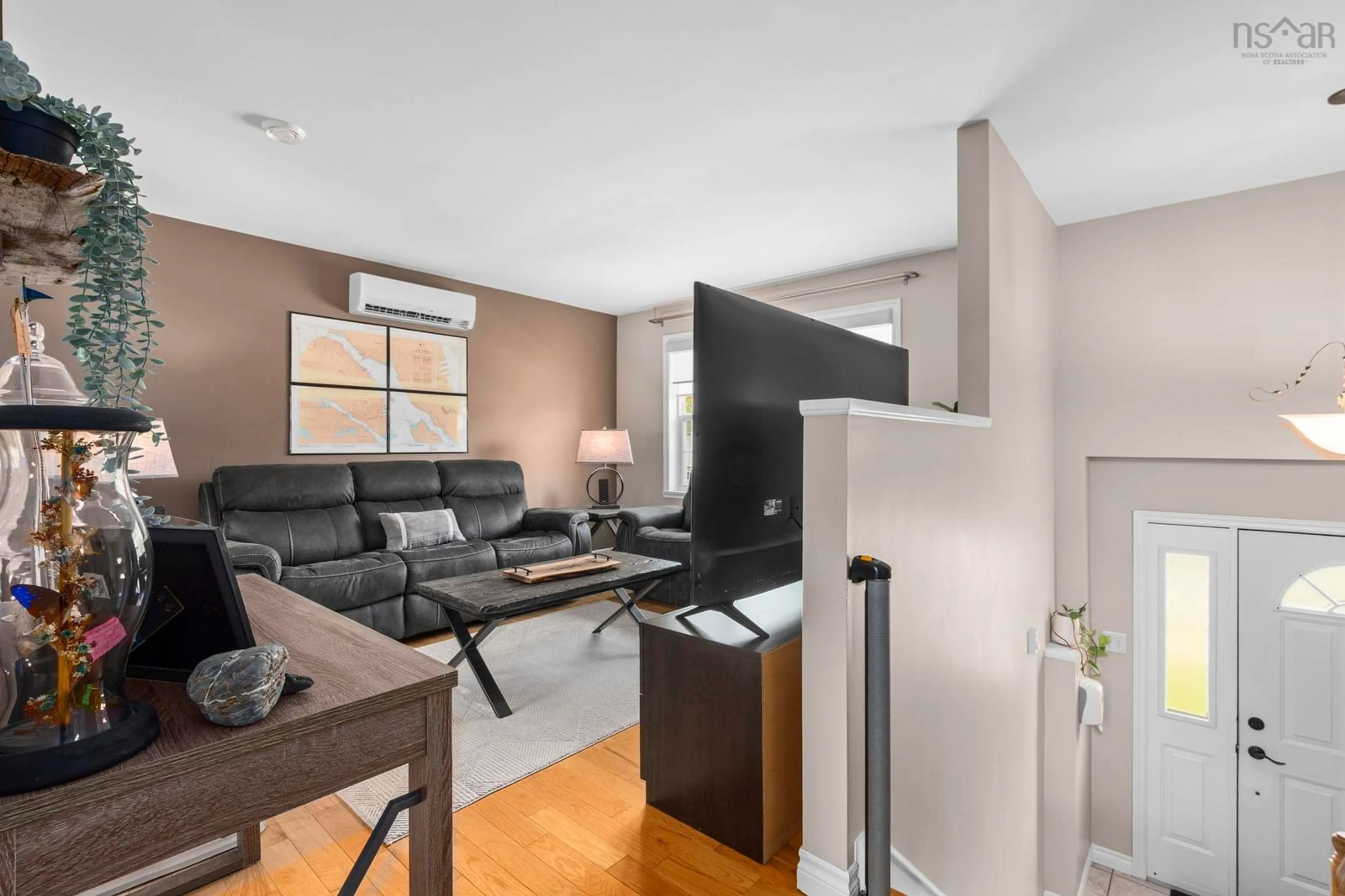 Living room with furniture, unknown for 123 Lancaster Drive, Dartmouth Nova Scotia B3A 4Y1