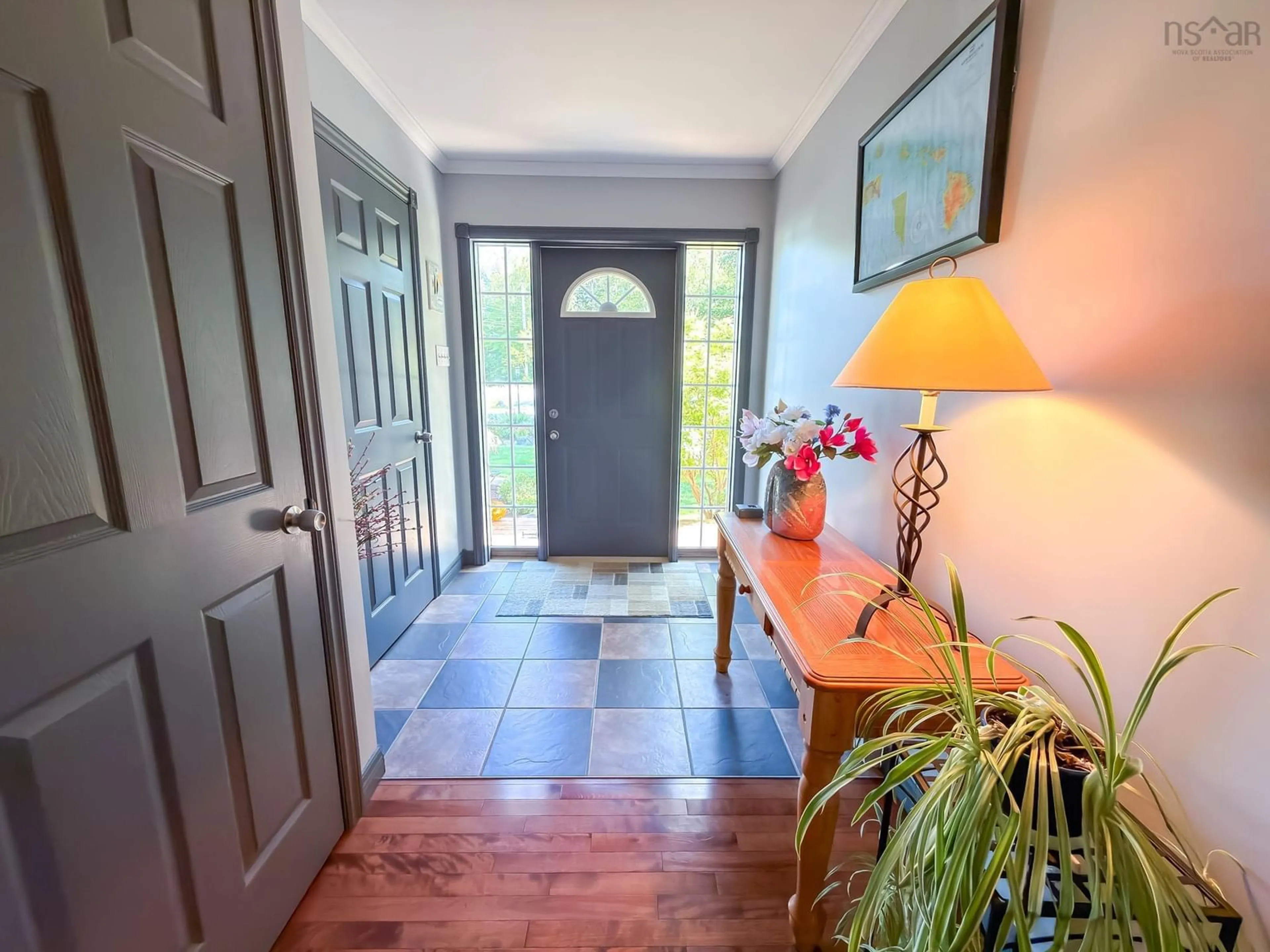 Indoor entryway for 120 Dawson Hts, Pine Grove Nova Scotia B0J 1E0