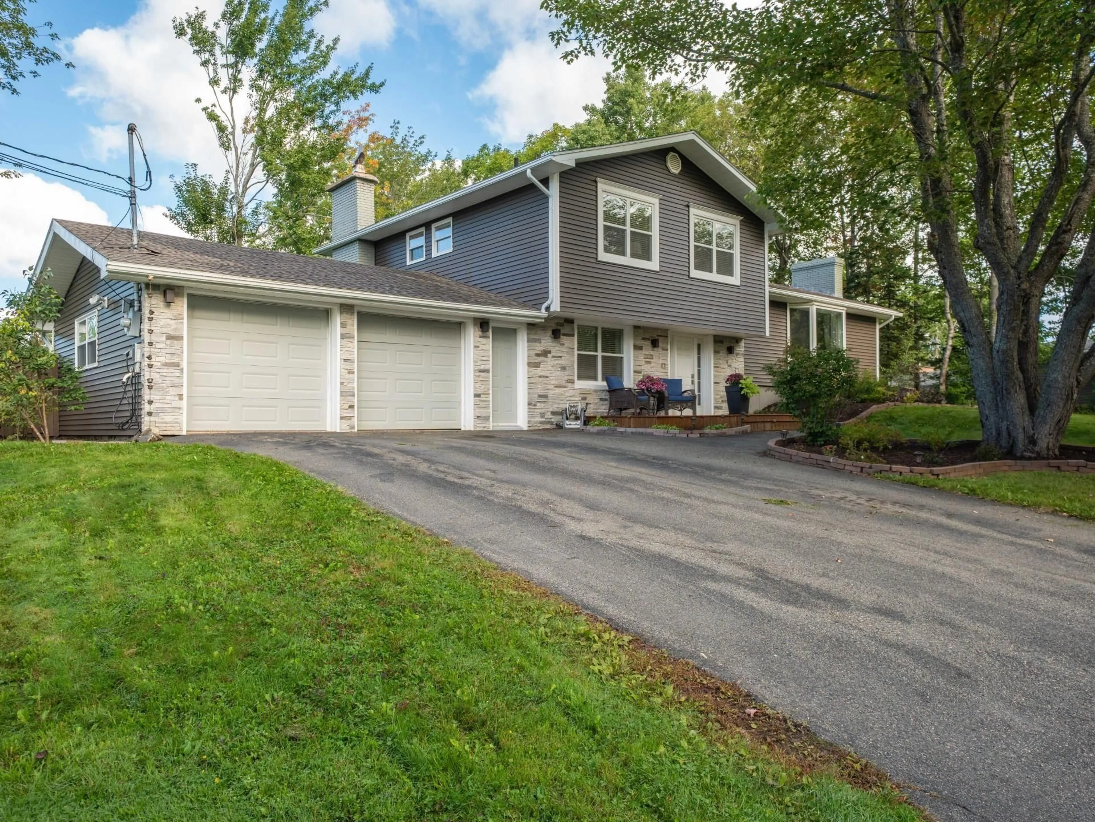 Home with vinyl exterior material, street for 12 Birch Hill Dr, Stellarton Nova Scotia B0K 1S0