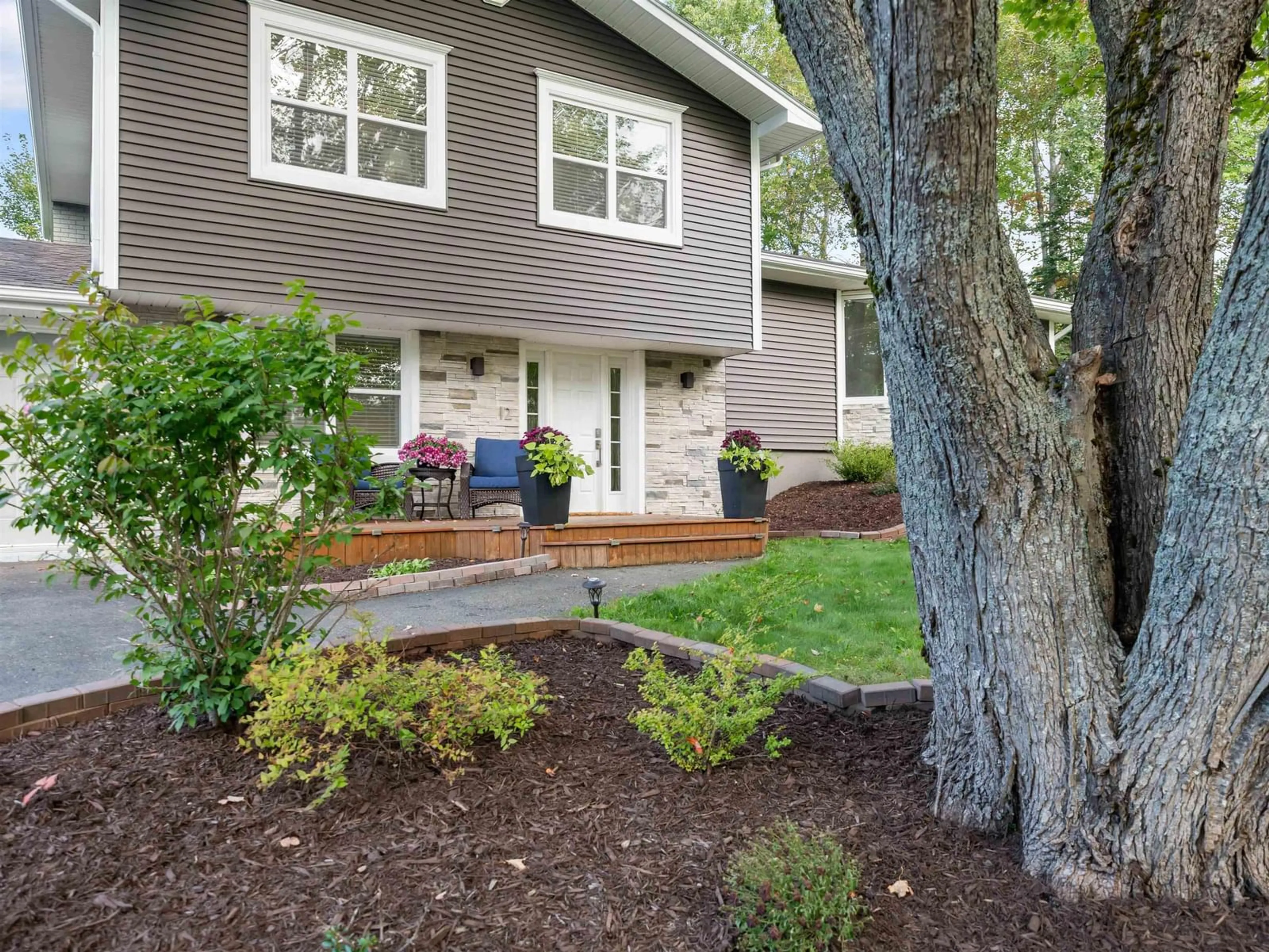 Home with vinyl exterior material, street for 12 Birch Hill Dr, Stellarton Nova Scotia B0K 1S0