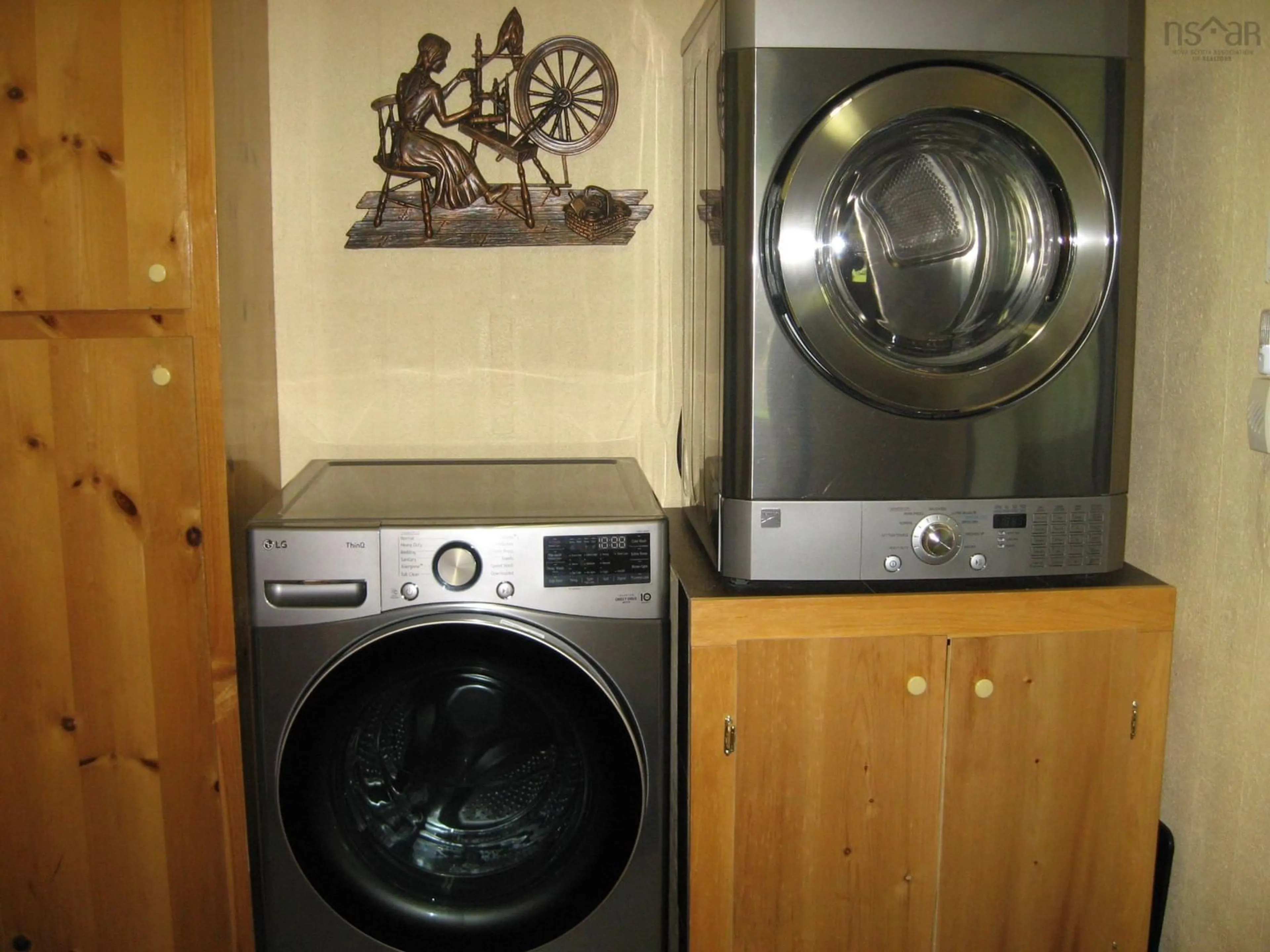Laundry room for 103 Highway 8, Milton Nova Scotia B0T 1P0