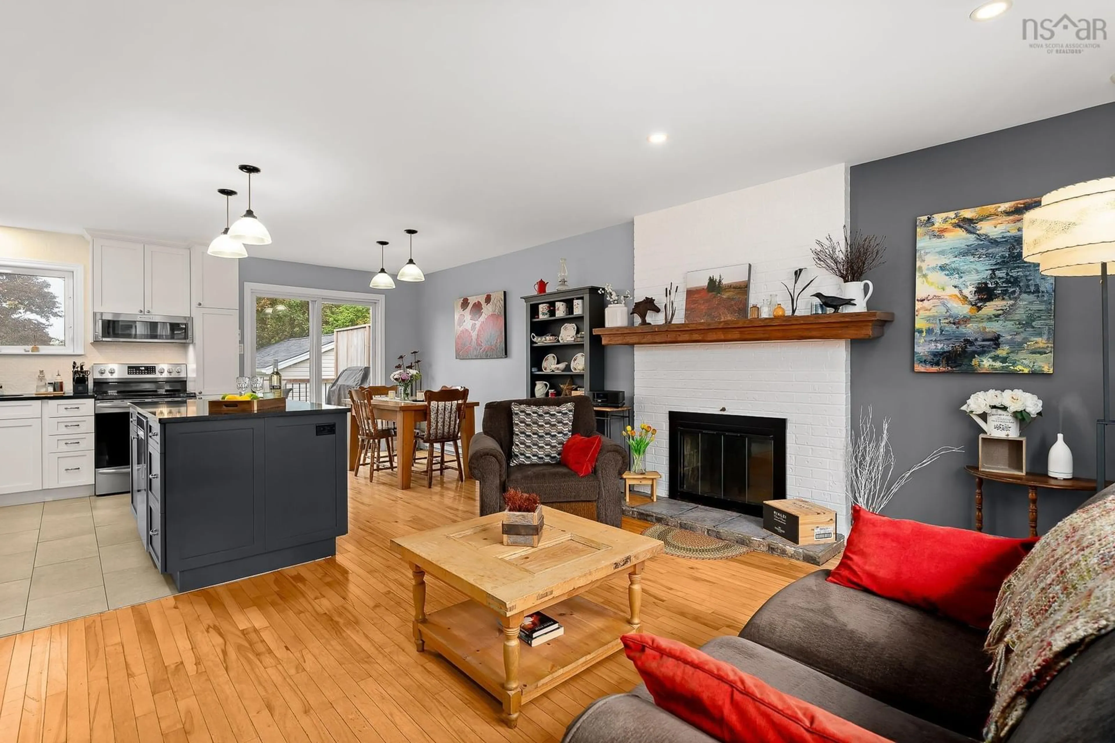 Open concept kitchen, wood/laminate floor for 50 Lethbridge Ave, Dartmouth Nova Scotia B2X 2W3