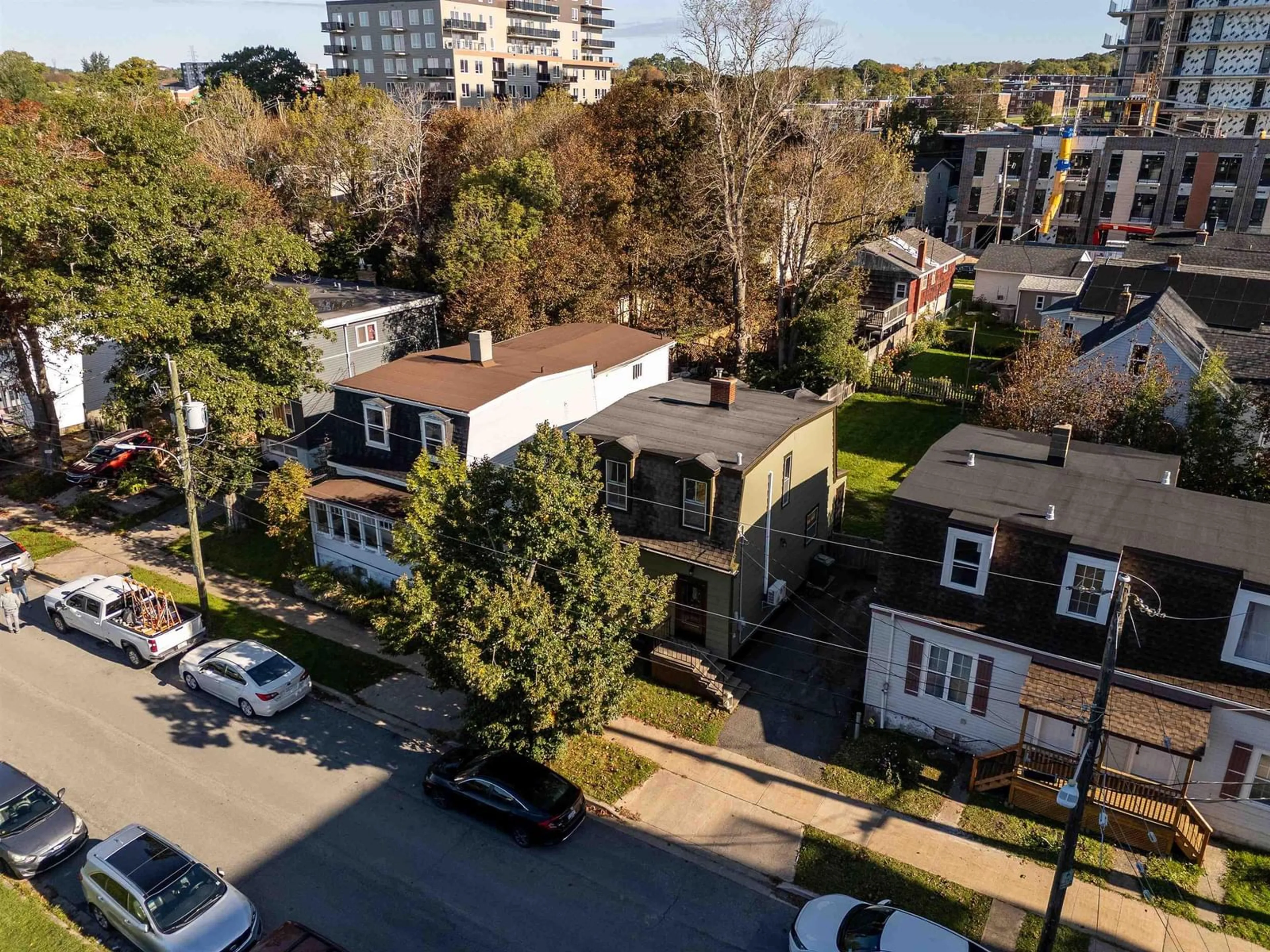 A pic from outside/outdoor area/front of a property/back of a property/a pic from drone, city buildings view from balcony for 4 John St, Dartmouth Nova Scotia B3A 1L4