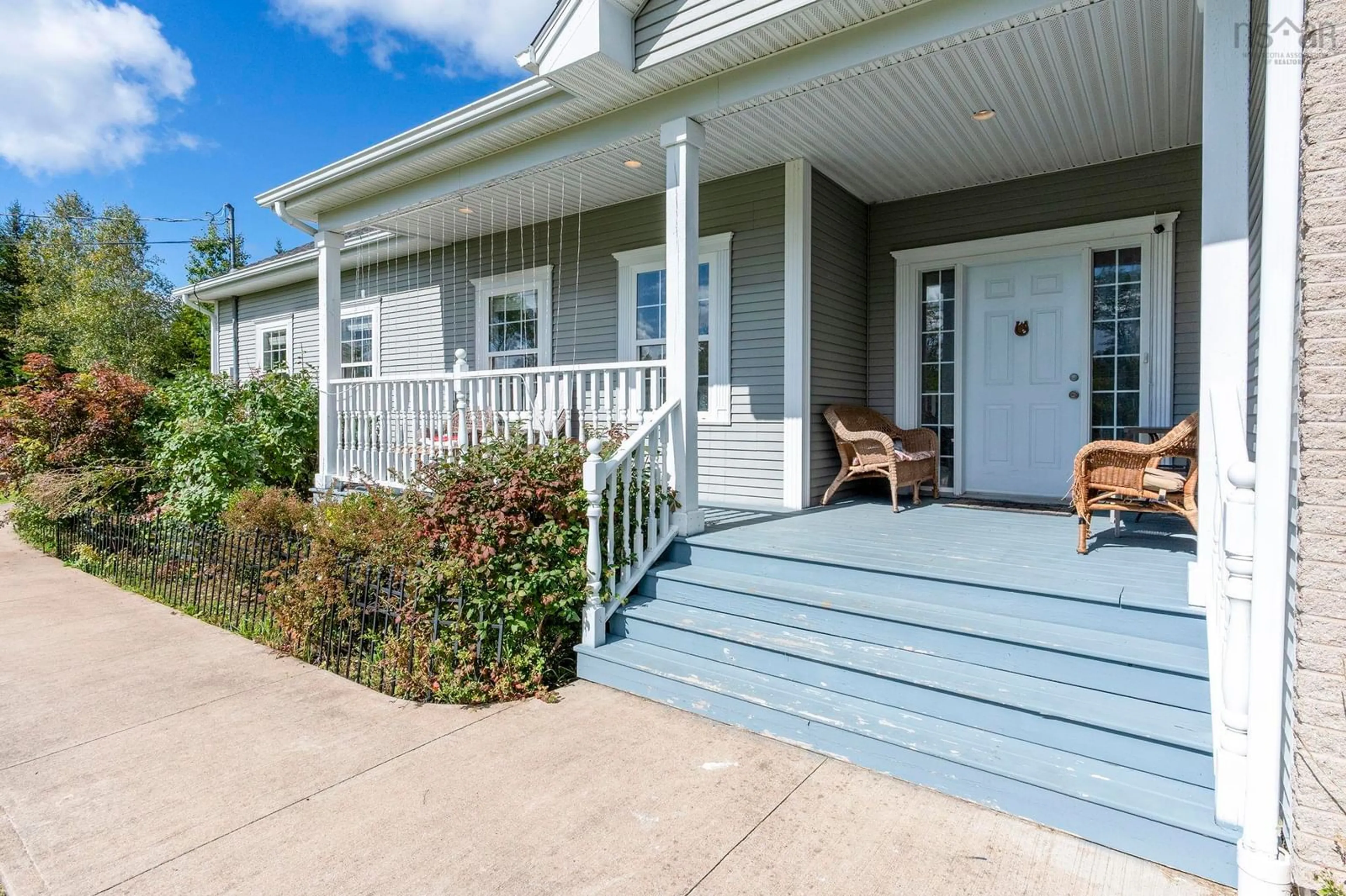 Home with vinyl exterior material, street for 71 Valerie Crt, Windsor Junction Nova Scotia B2T 1Y7