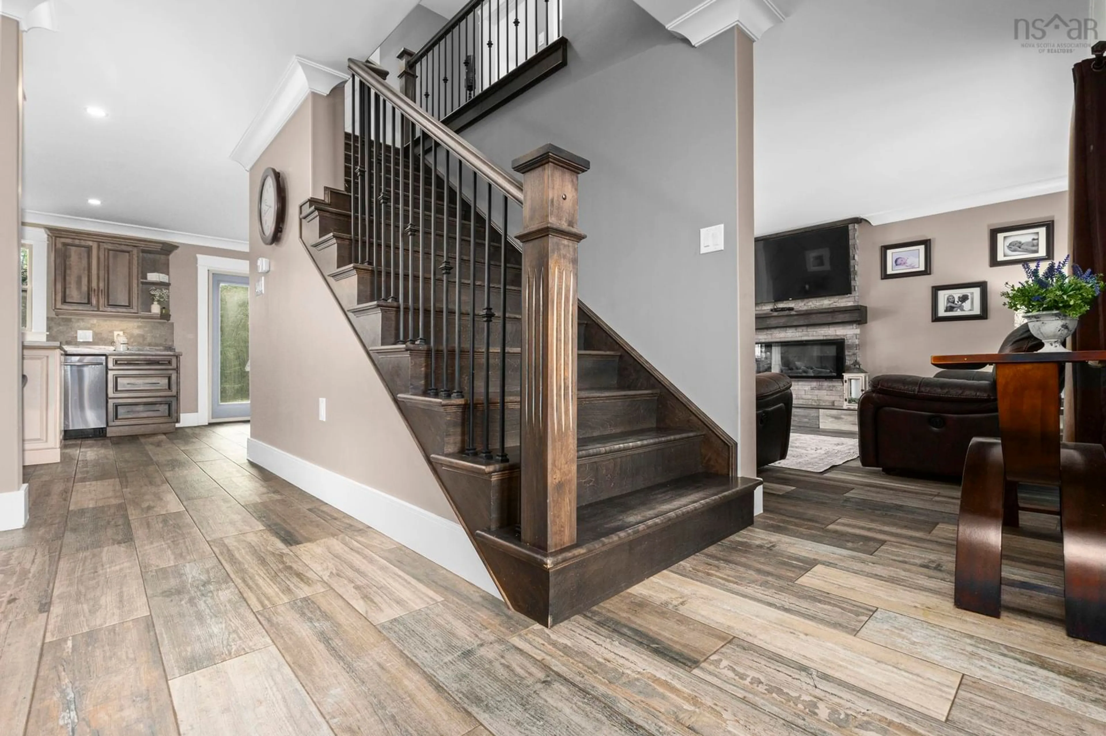 Stairs for 260 Royal Oaks Way, Belnan Nova Scotia B2S 0C2