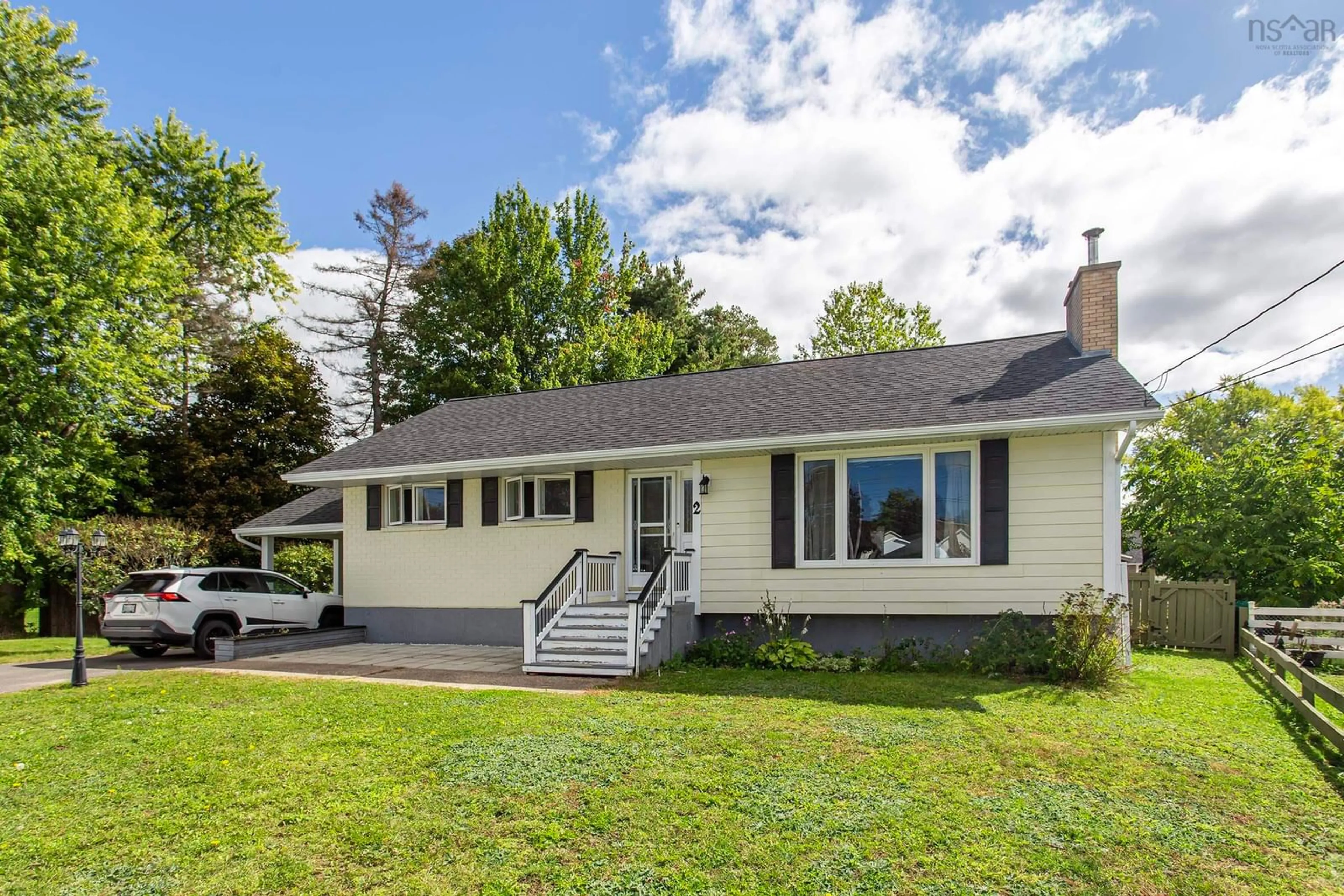 Home with vinyl exterior material, street for 2 Mckenzie Dr, Middleton Nova Scotia B0S 1P0