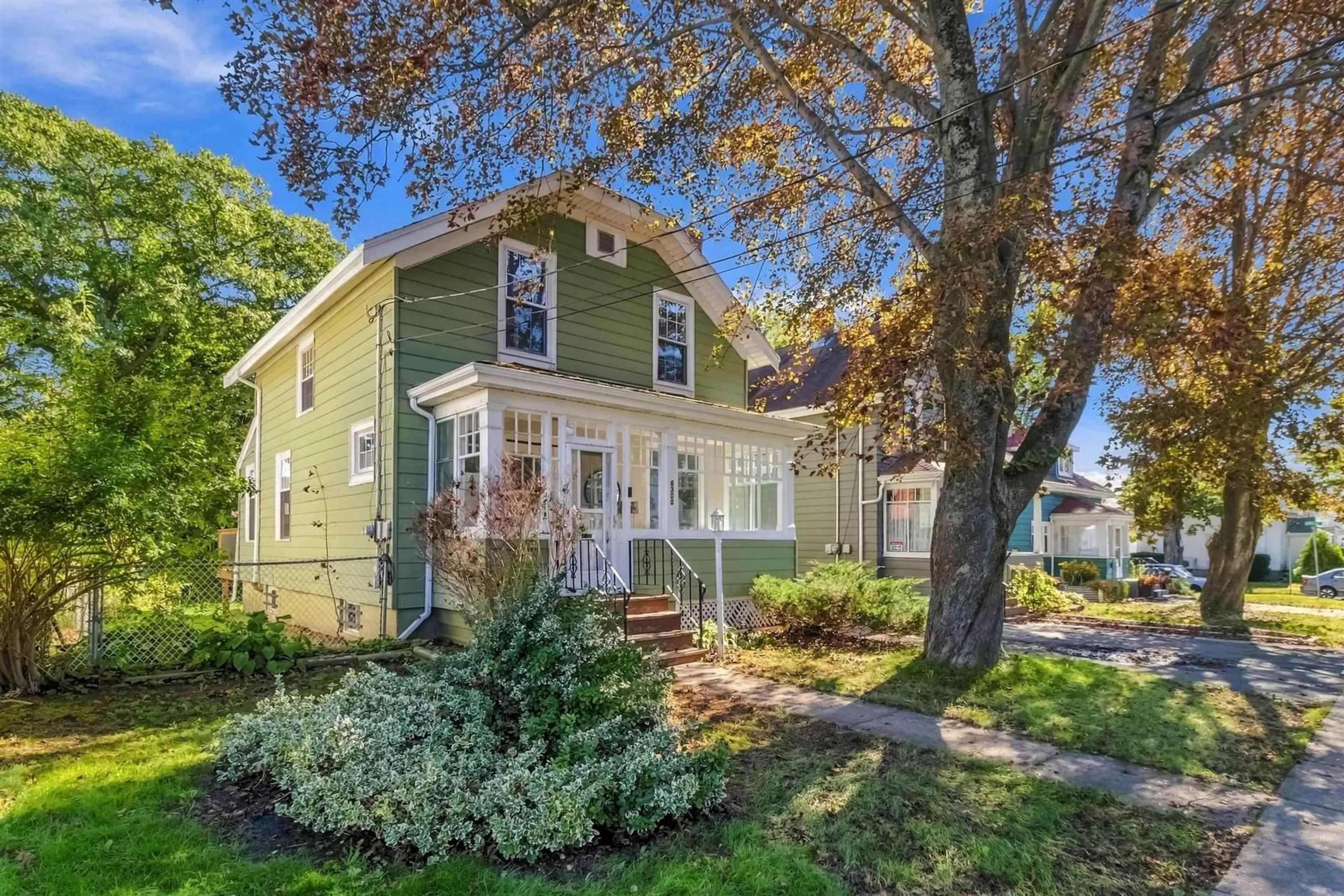 Home with vinyl exterior material, street for 6300 Almon St, Halifax Nova Scotia B3L 1V3