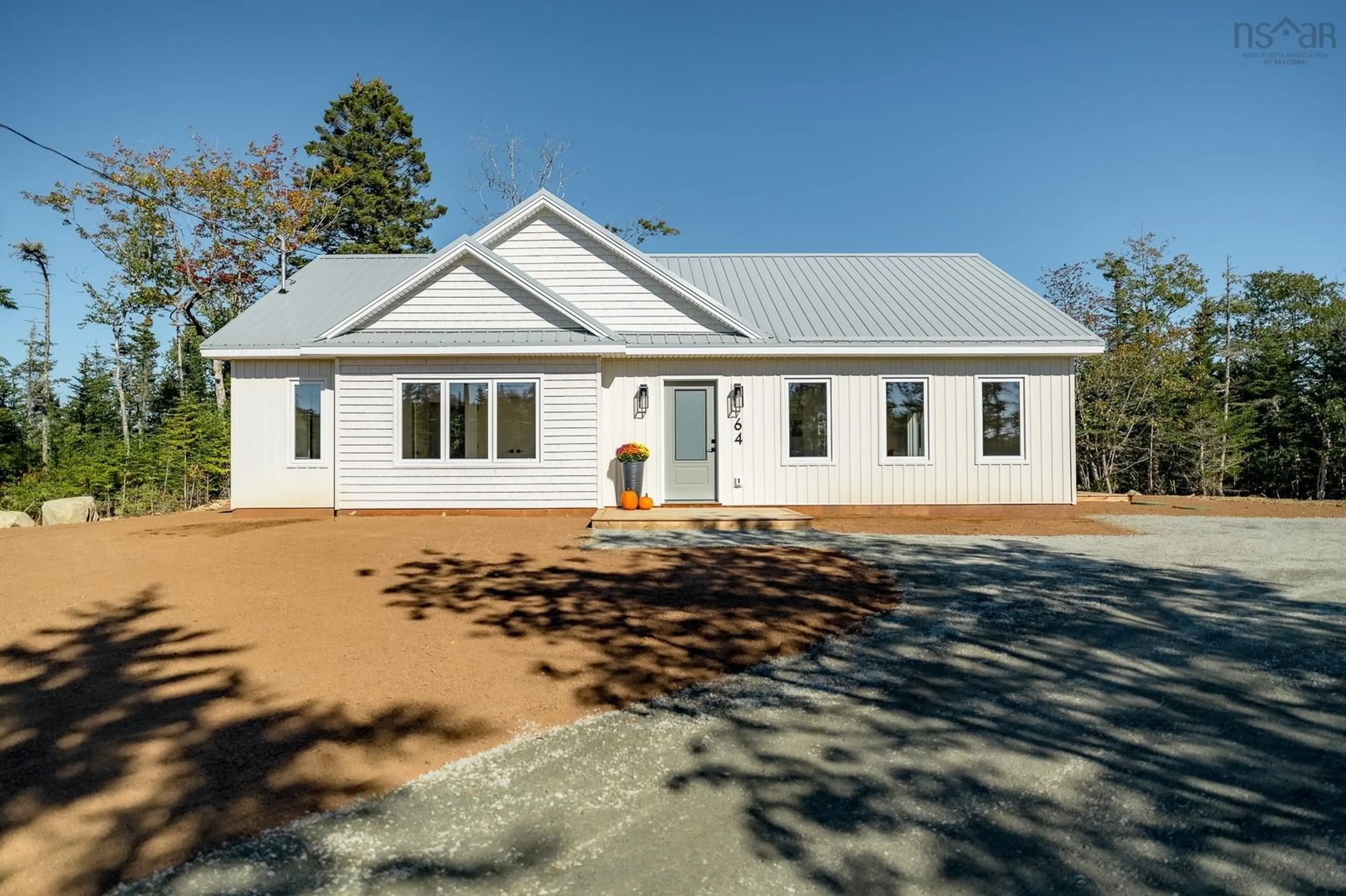 Home with vinyl exterior material, building for 64 Lakepoint Way, Head Of Jeddore Nova Scotia B0J 1P0