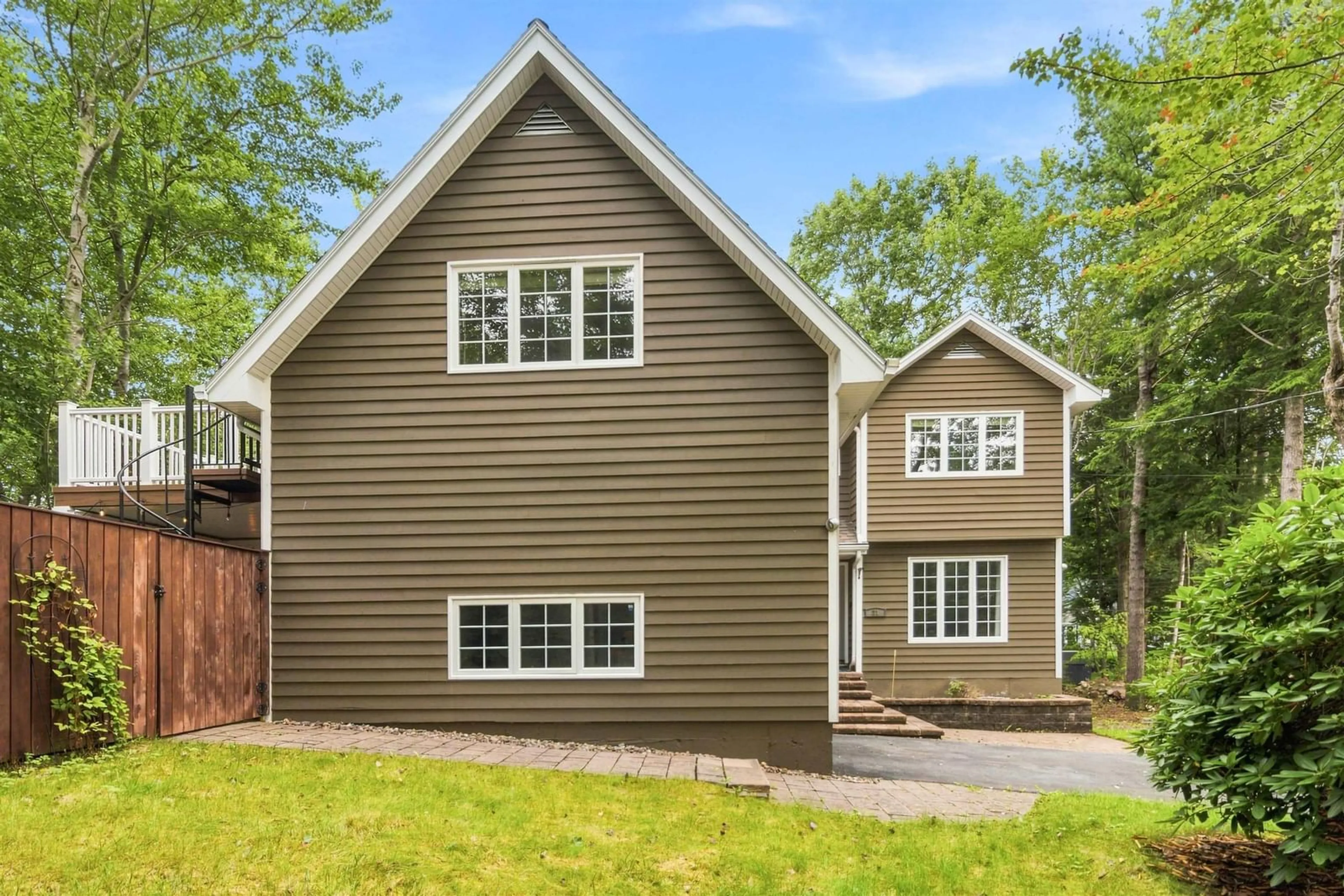 Home with vinyl exterior material, street for 21 Forest Lane, Bedford Nova Scotia B4A 1H8