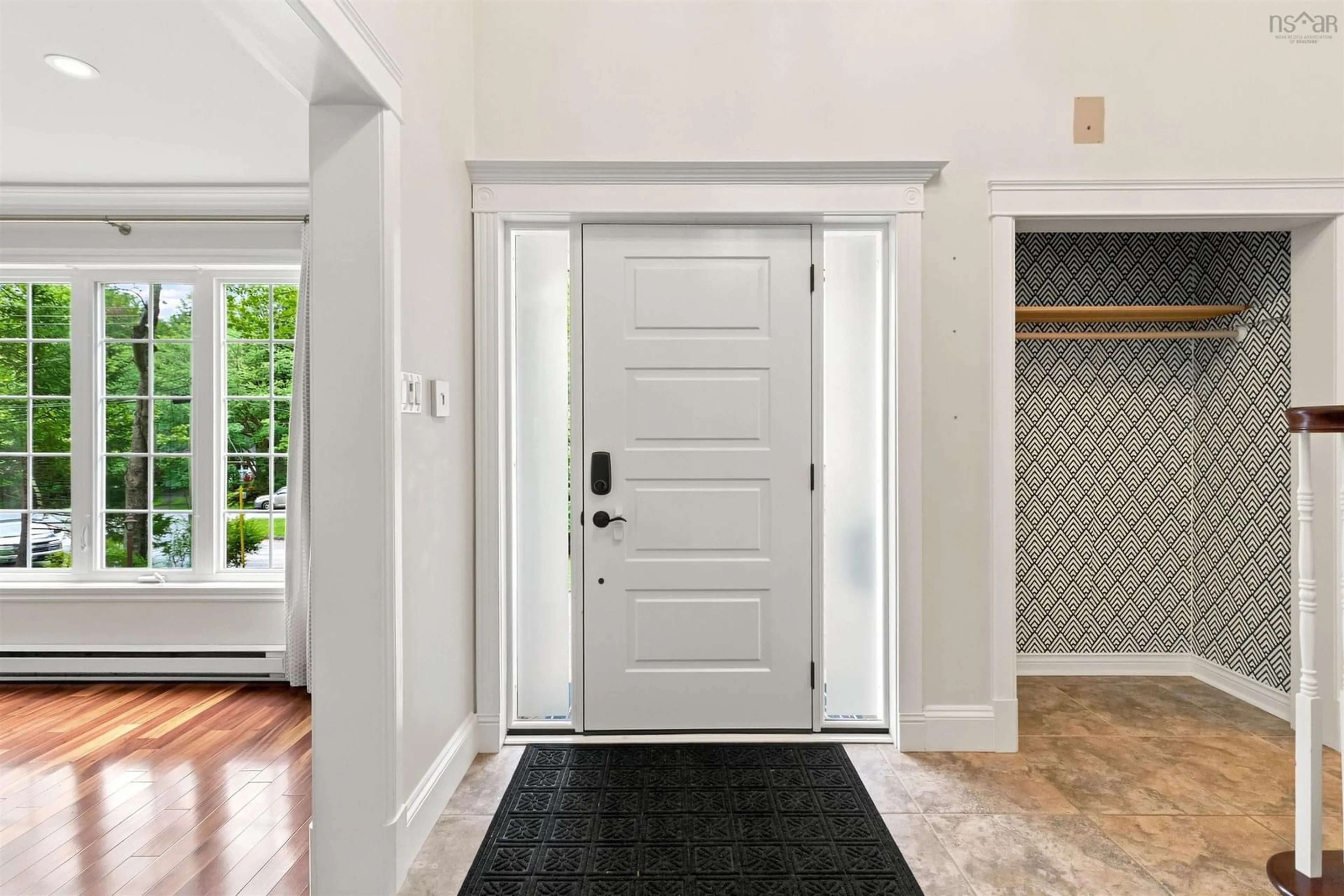 Indoor entryway for 21 Forest Lane, Bedford Nova Scotia B4A 1H8