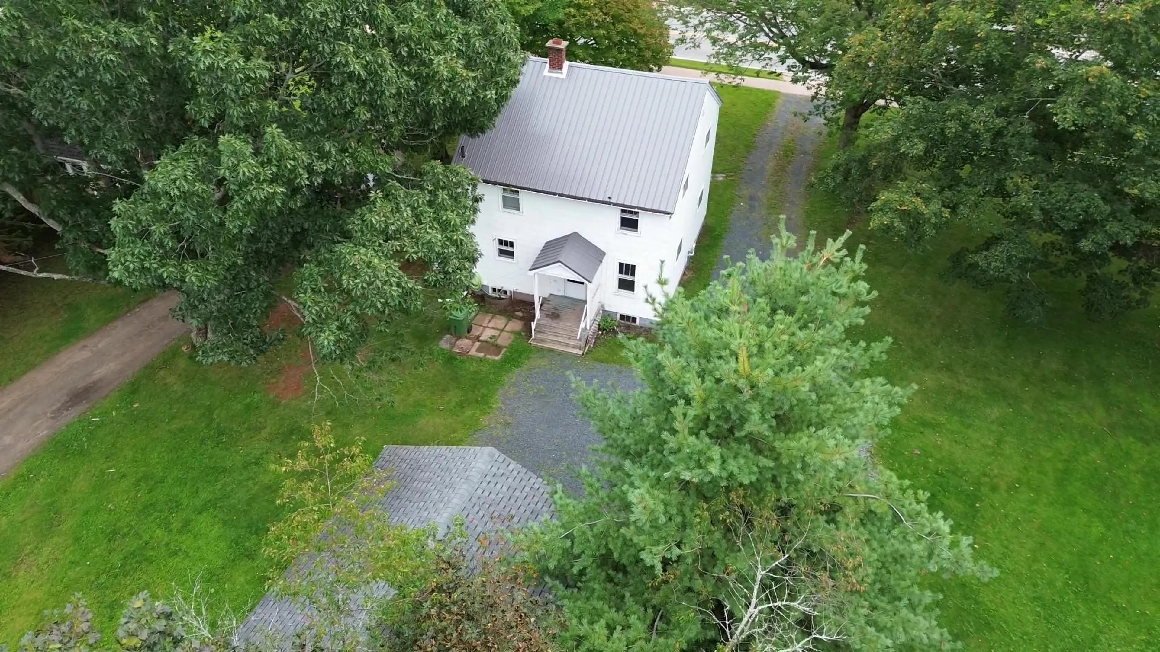 A pic from outside/outdoor area/front of a property/back of a property/a pic from drone, building for 163 Pictou Rd, Bible Hill Nova Scotia B2N 2S7