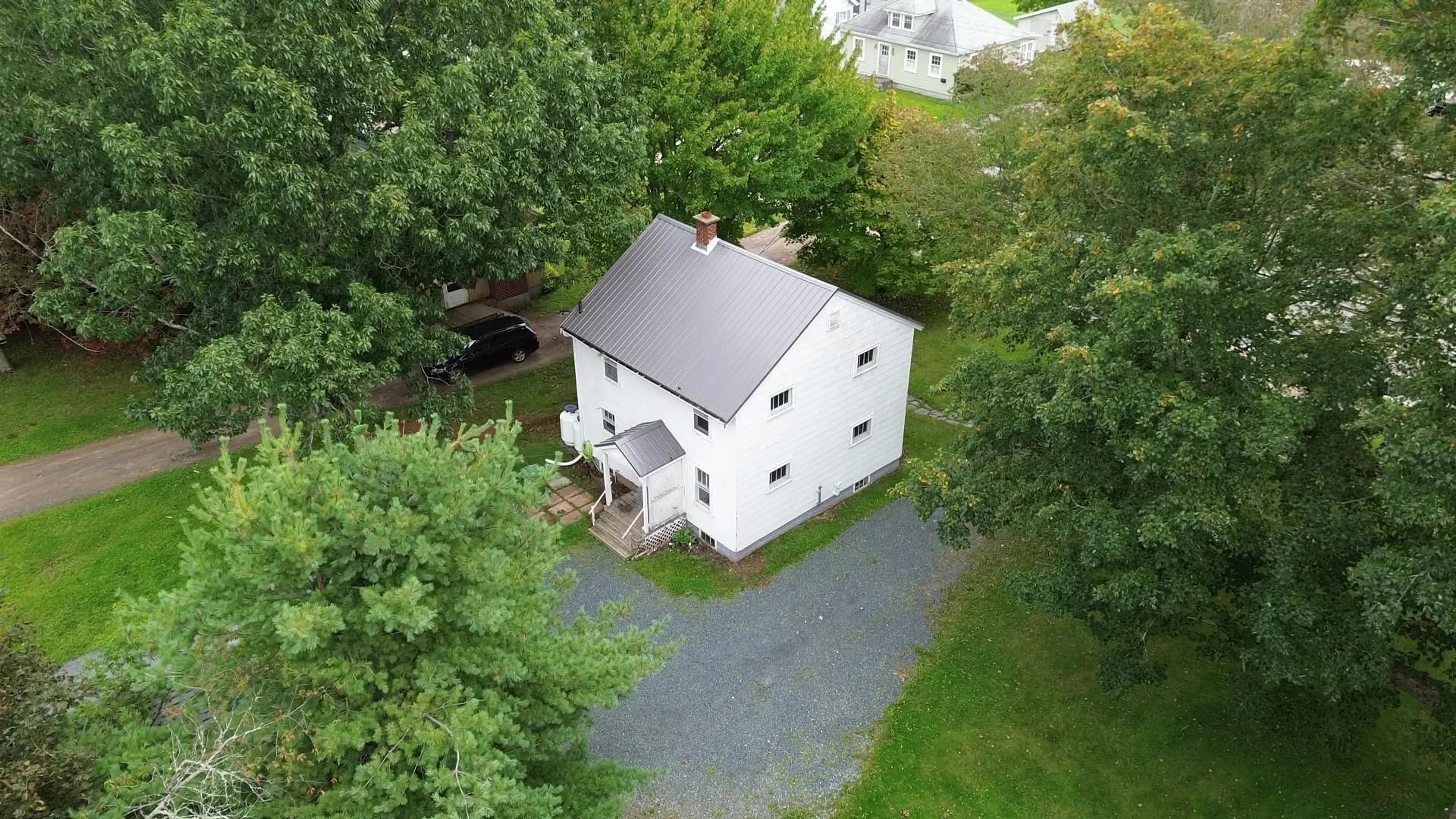A pic from outside/outdoor area/front of a property/back of a property/a pic from drone, building for 163 Pictou Rd, Bible Hill Nova Scotia B2N 2S7