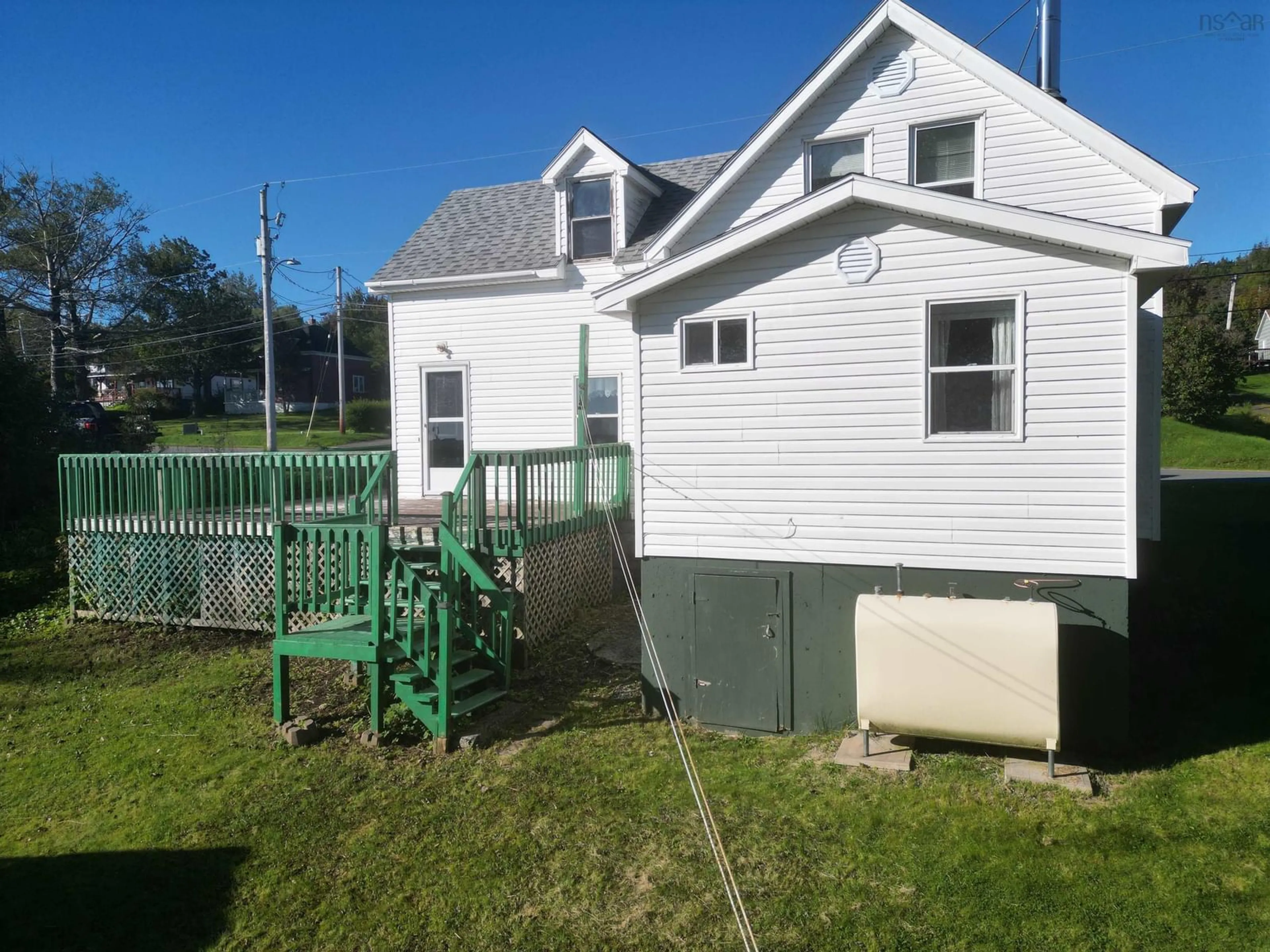 A pic from outside/outdoor area/front of a property/back of a property/a pic from drone, building for 618 Main St, Mulgrave Nova Scotia B0E 1G0