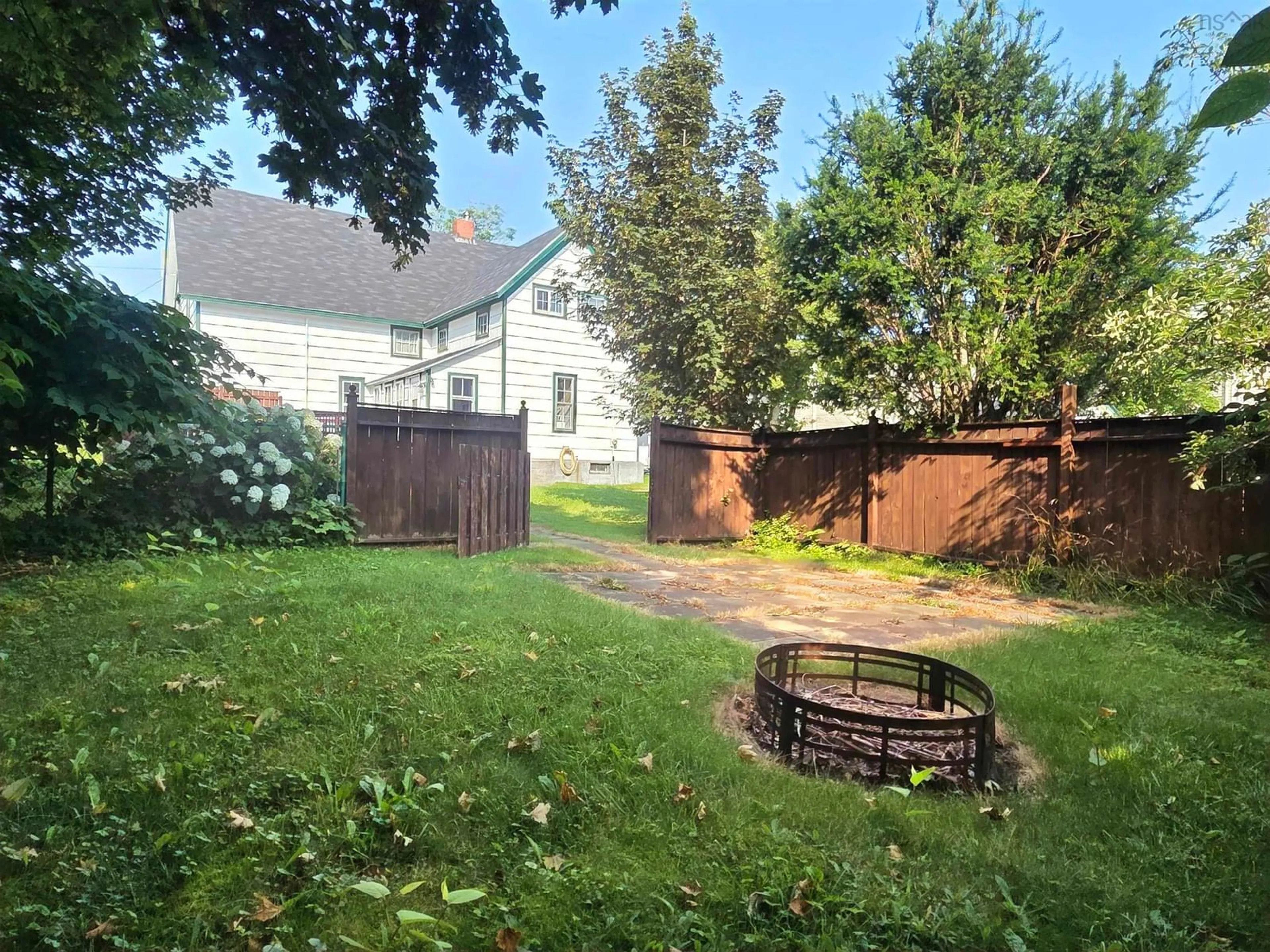 Patio, street for 20 North St, Lockeport Nova Scotia B0T 1L0