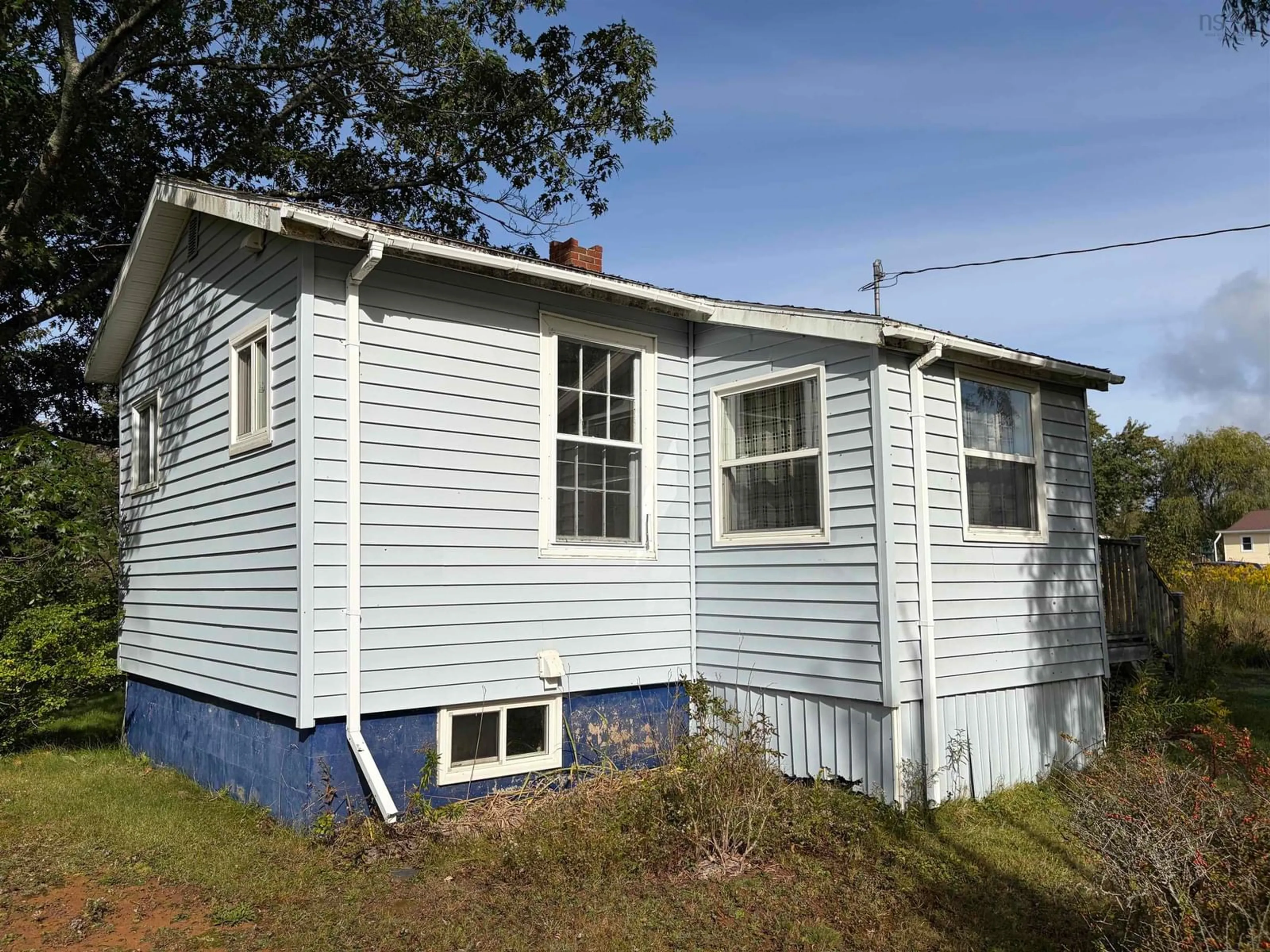 Home with vinyl exterior material, building for 1108 Highway 2, Hilden Nova Scotia B0N 1C0