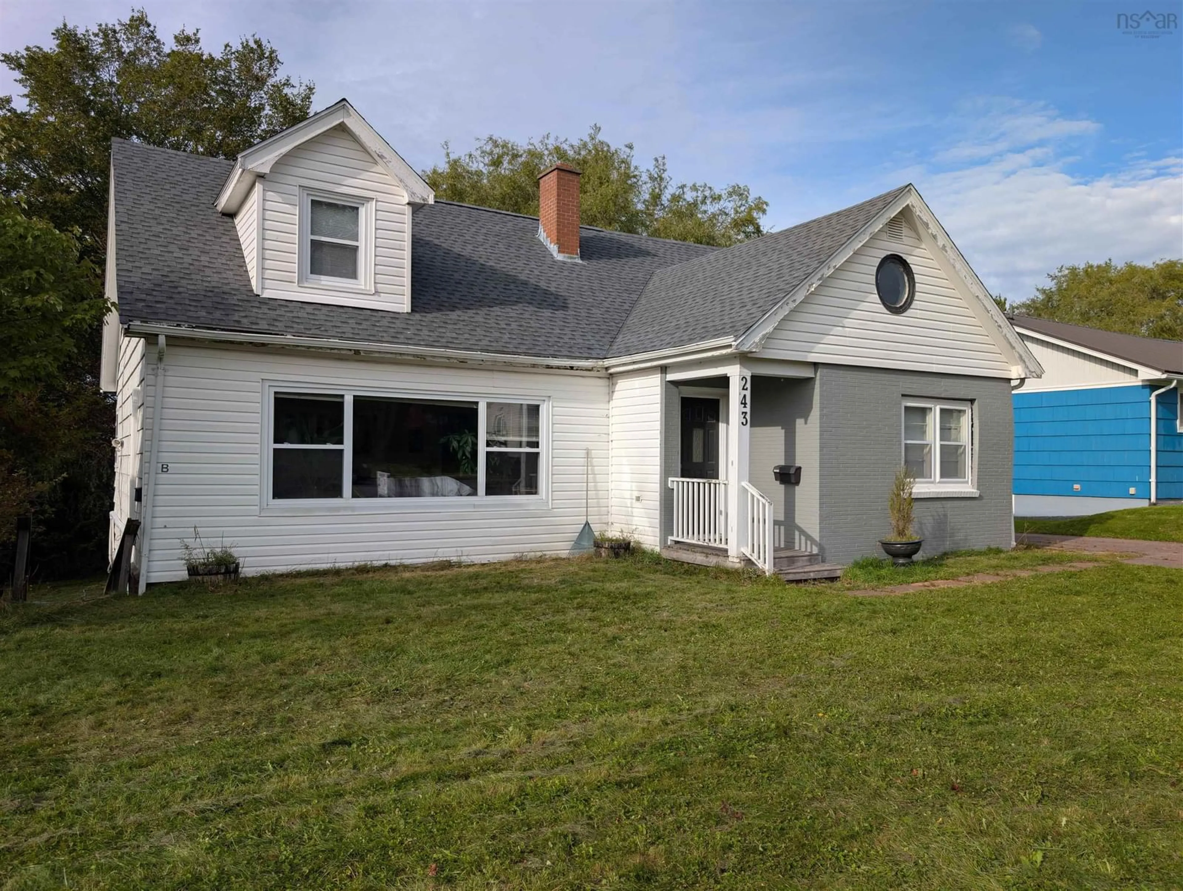 Home with vinyl exterior material, street for 243 Glenwood Dr, Truro Nova Scotia B2N 1P8
