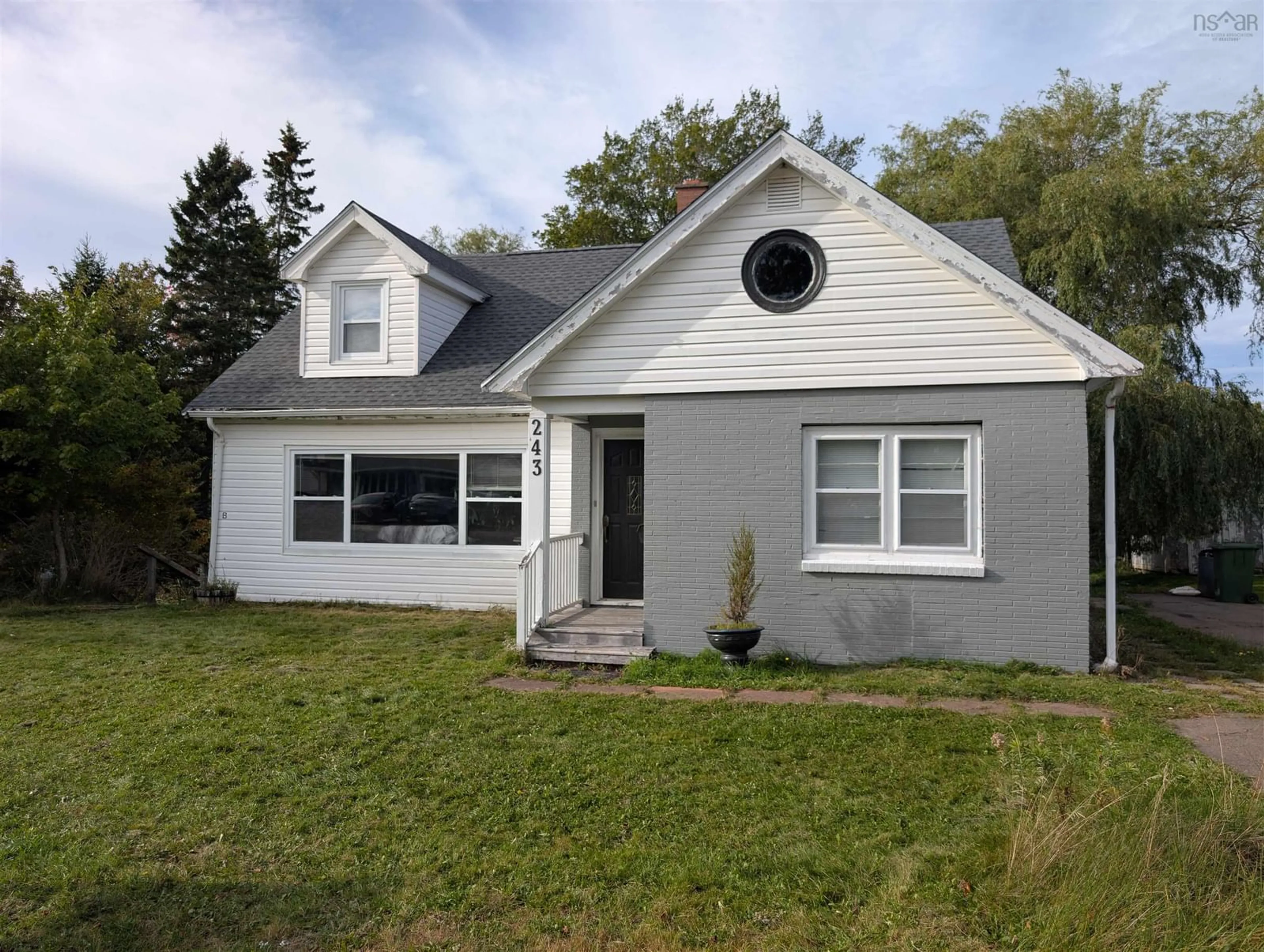 Home with vinyl exterior material, street for 243 Glenwood Dr, Truro Nova Scotia B2N 1P8