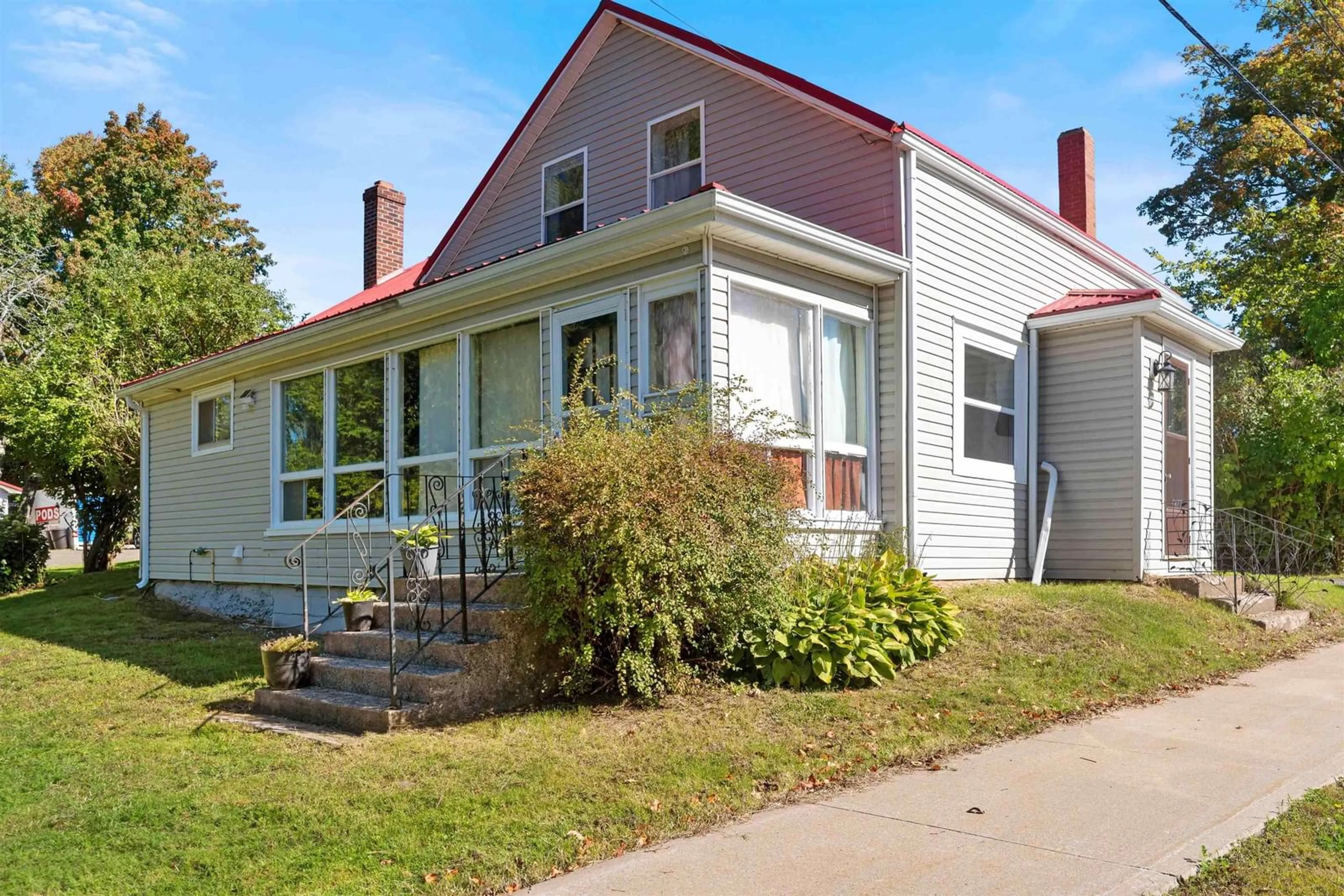 Home with vinyl exterior material, street for 9677 221 Hwy, Canning Nova Scotia B0S 1P0